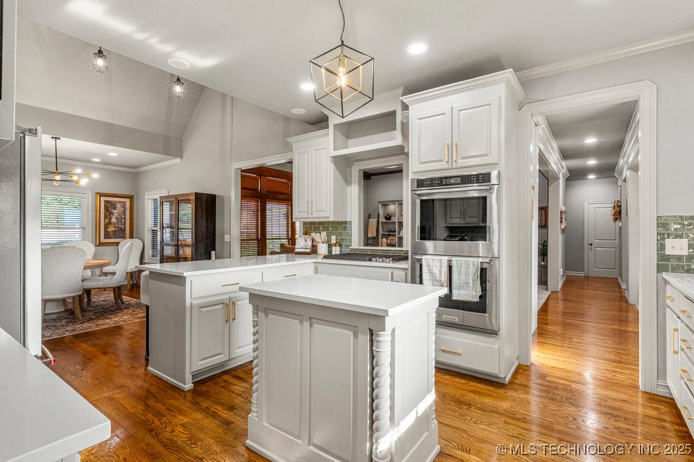 7145 S 283rd East Avenue Property Photo 6