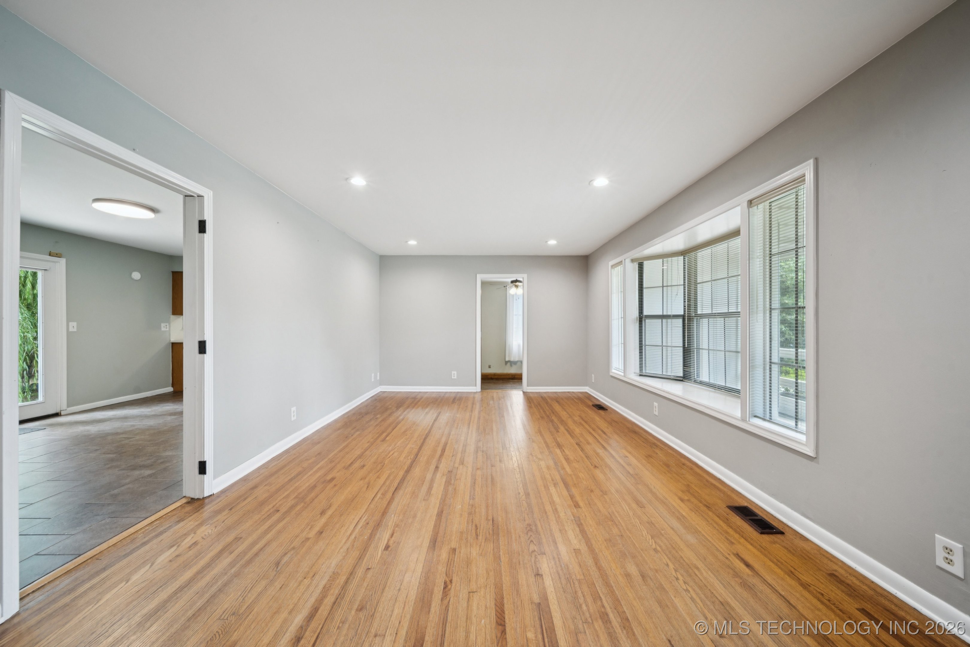 2760 S Gary Drive Property Photo 7