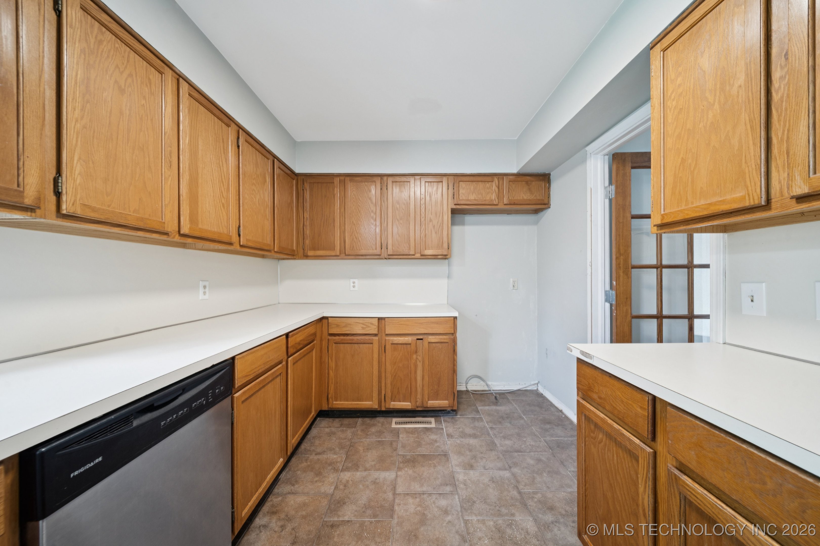 2760 S Gary Drive Property Photo 17