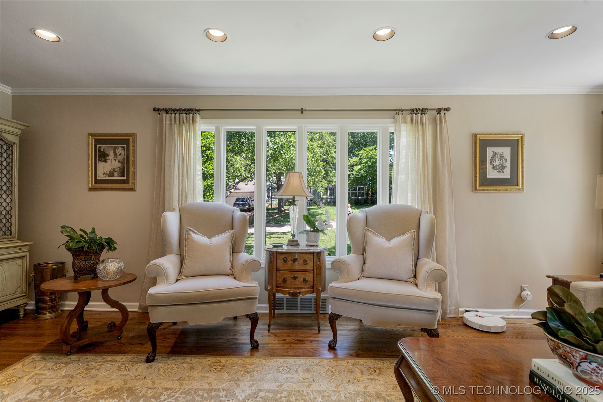 1218 E 30th Place Property Photo 11