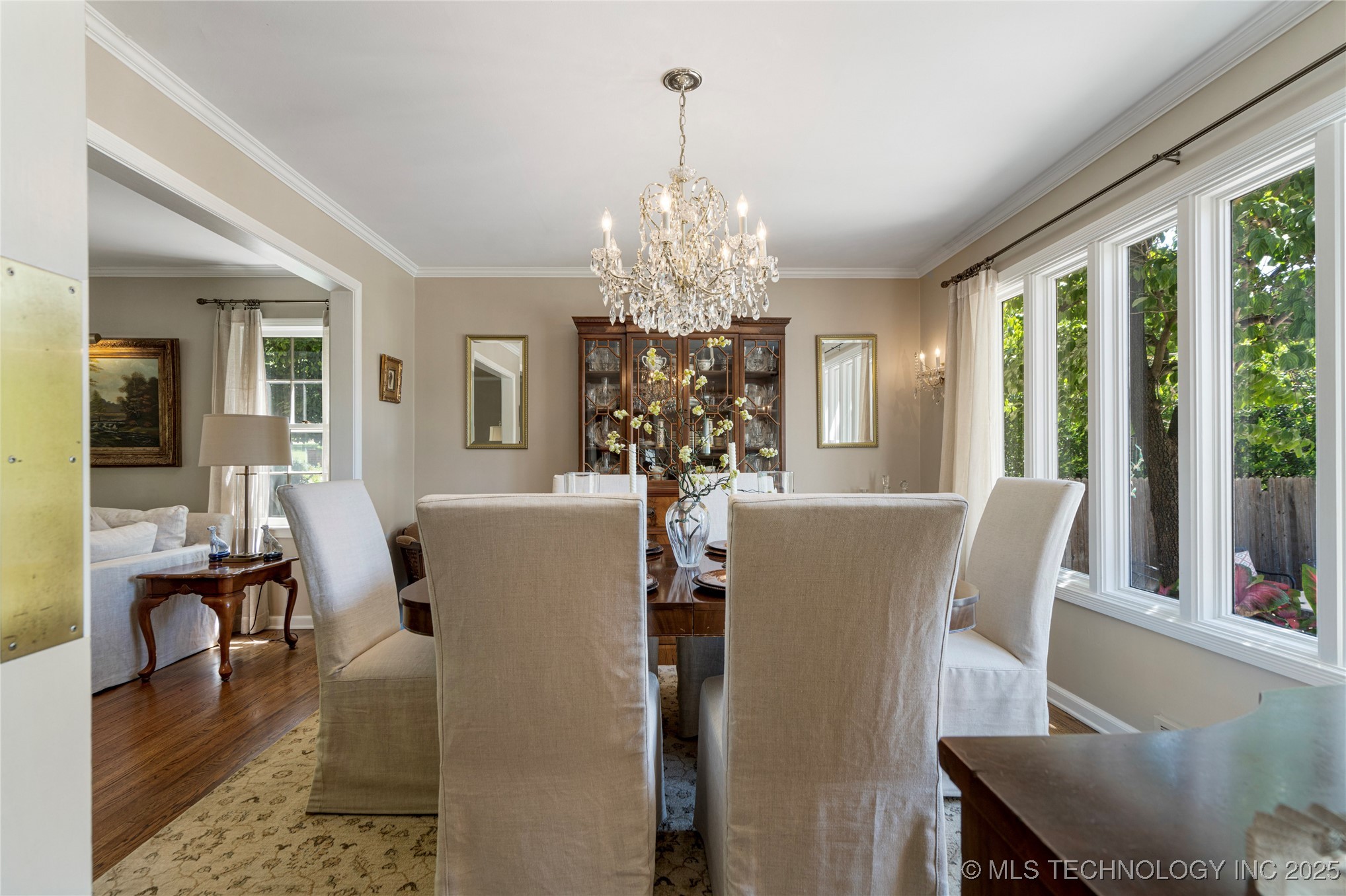 1218 E 30th Place Property Photo 15