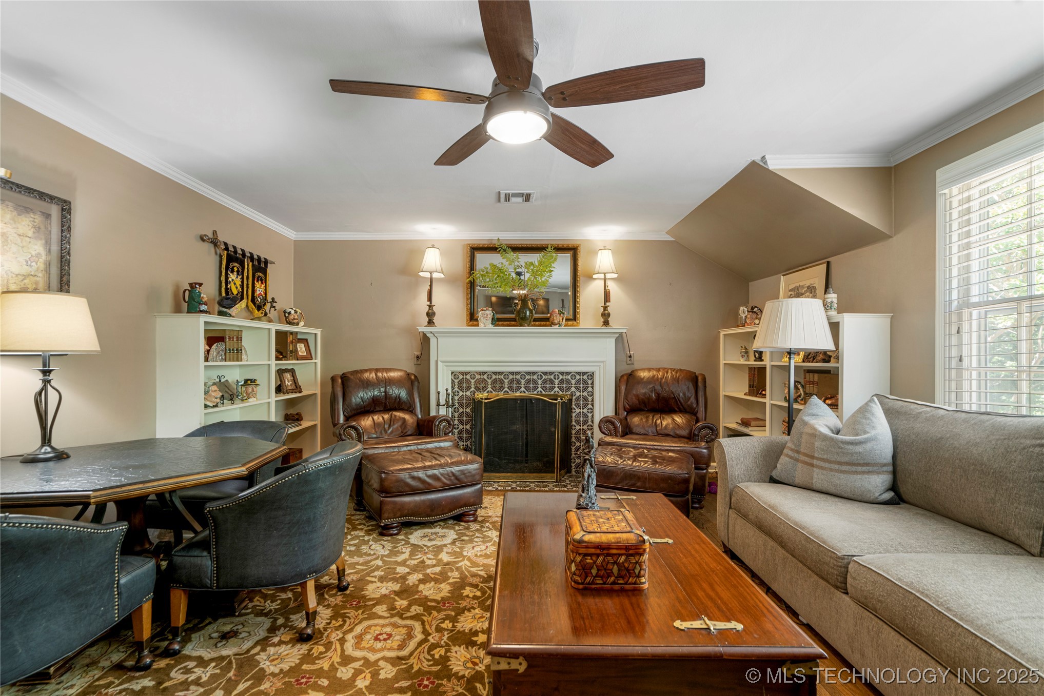 1218 E 30th Place Property Photo 18