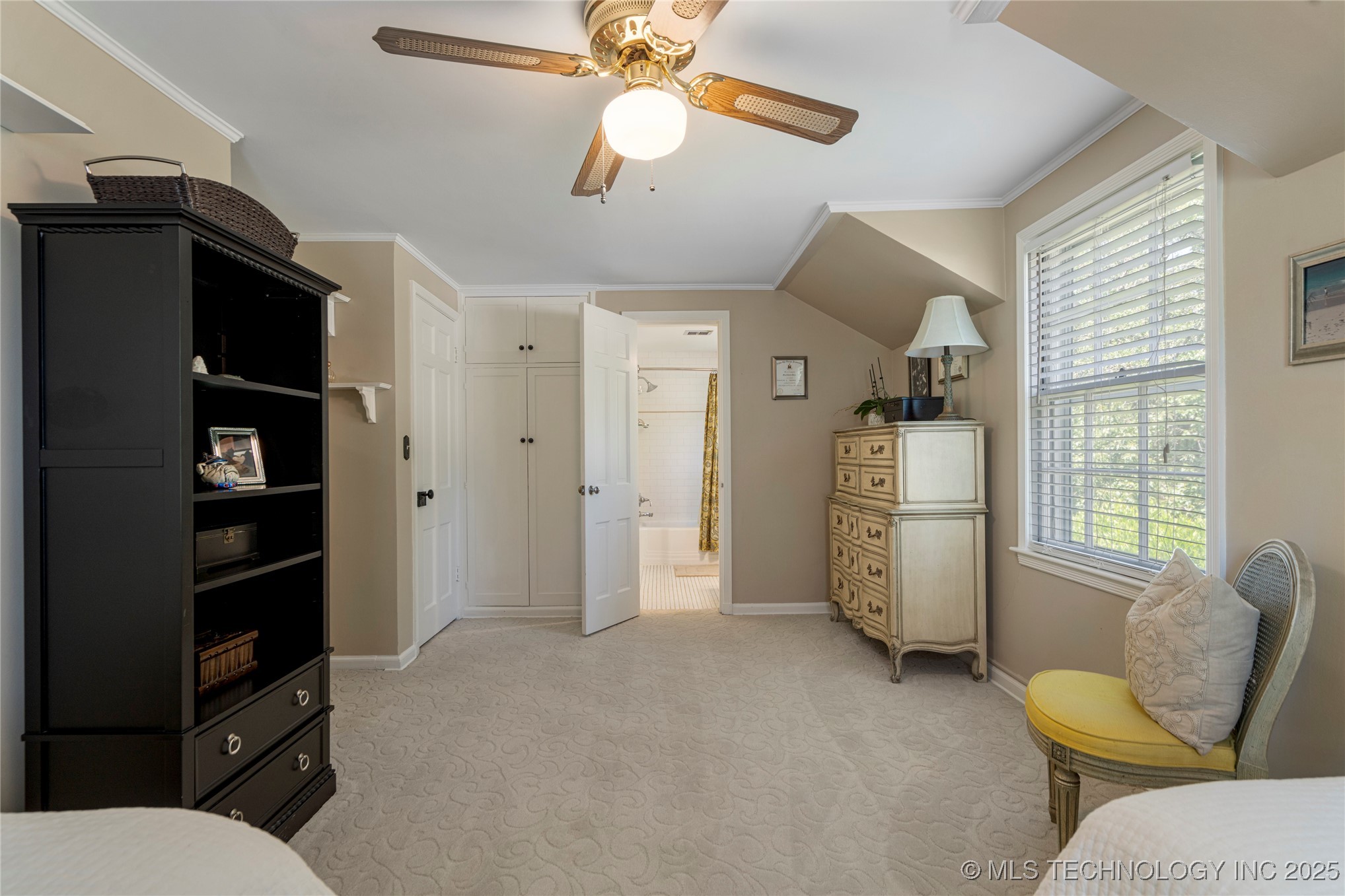 1218 E 30th Place Property Photo 36