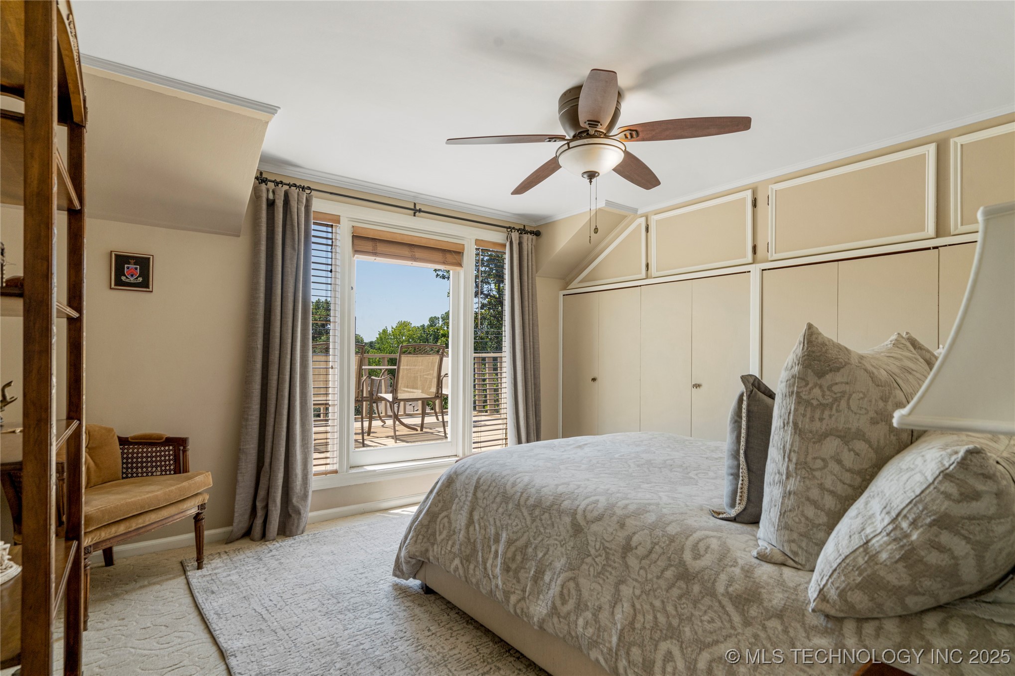 1218 E 30th Place Property Photo 39