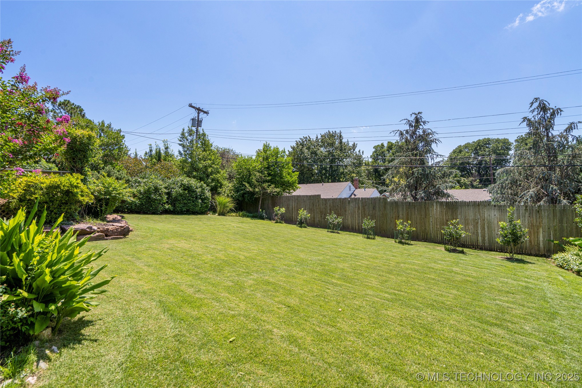 1218 E 30th Place Property Photo 52