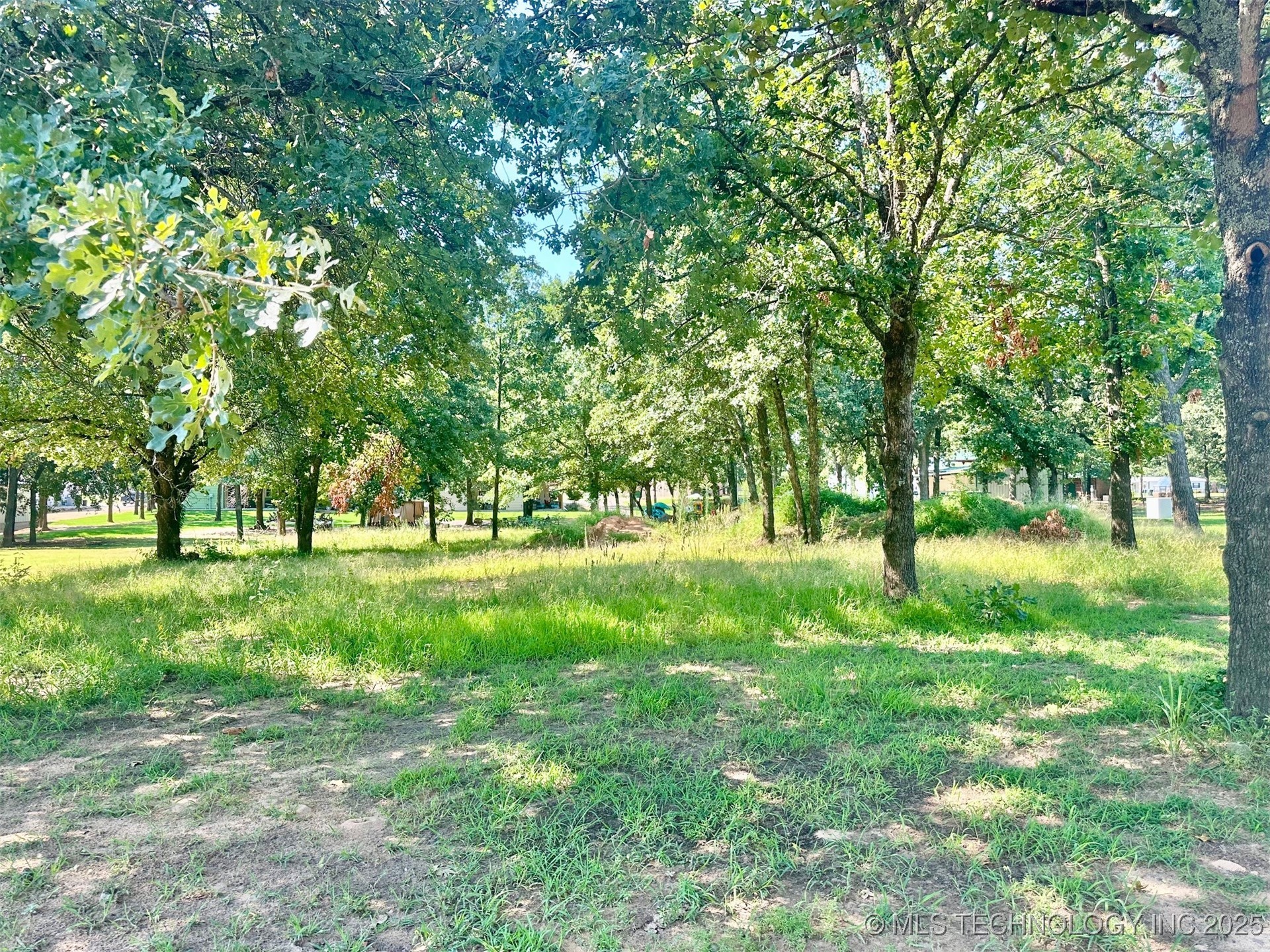 12095 Rhynes Circle Property Photo 3