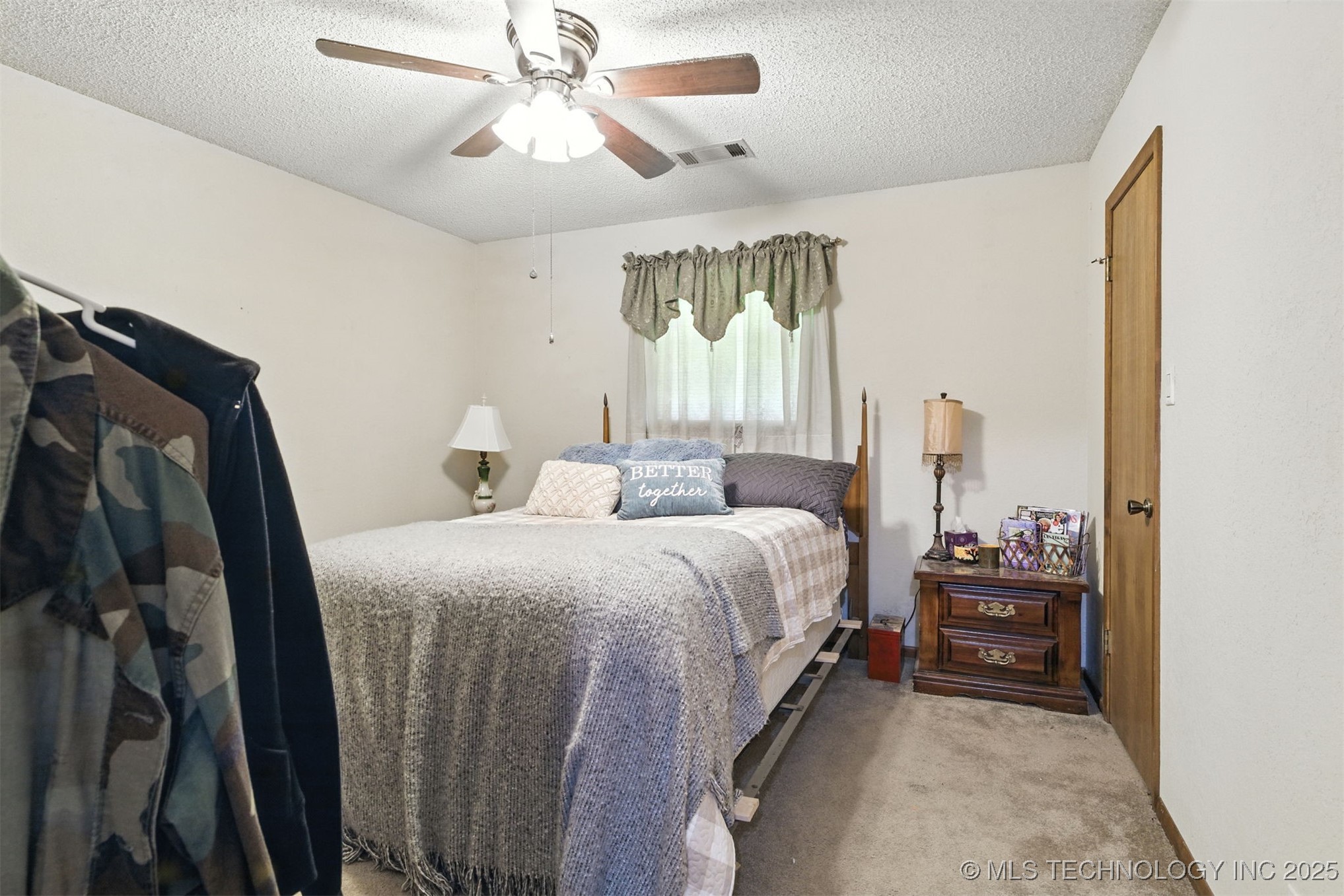 5616 Stonecreek Property Photo 6