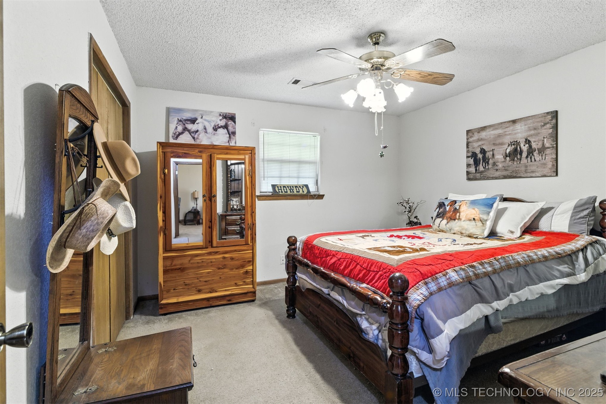 5616 Stonecreek Property Photo 7