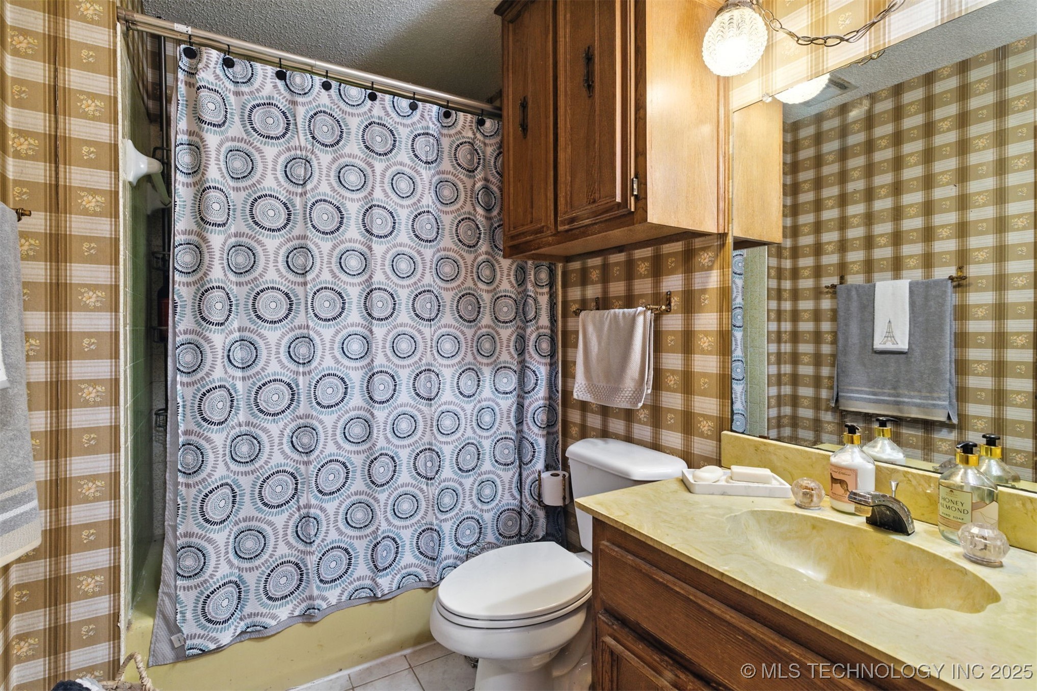 5616 Stonecreek Property Photo 8