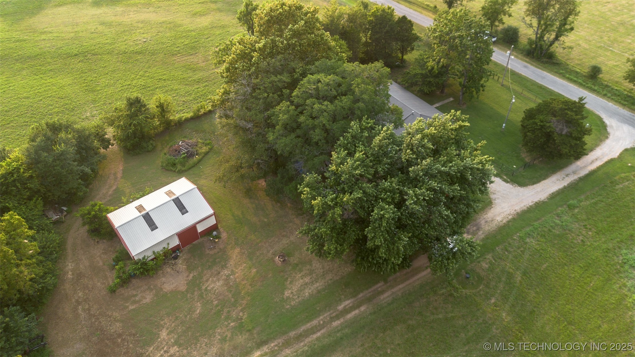 6847 W 390 Road Property Photo 23