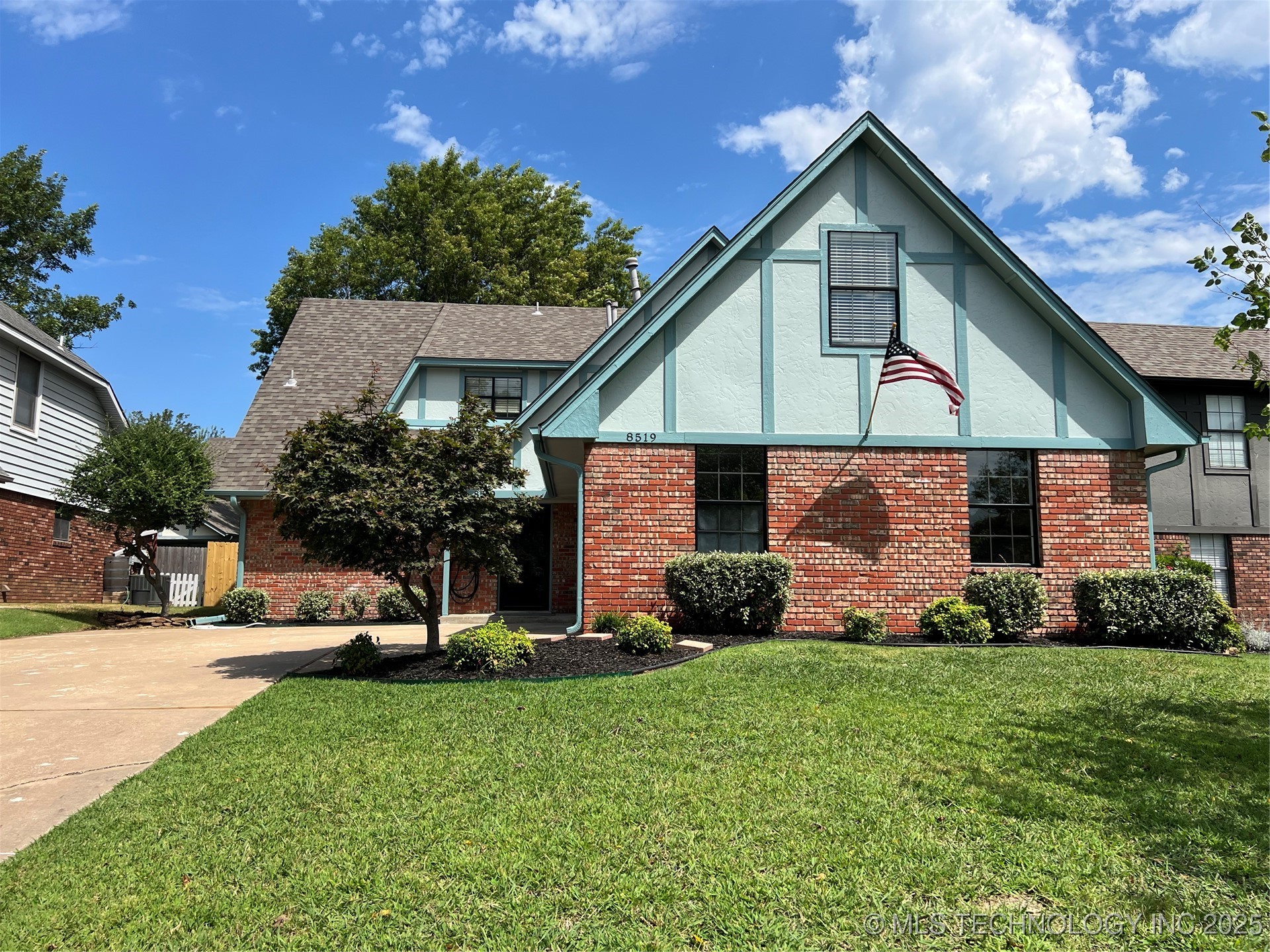 8519 E 64th Street Property Photo 1