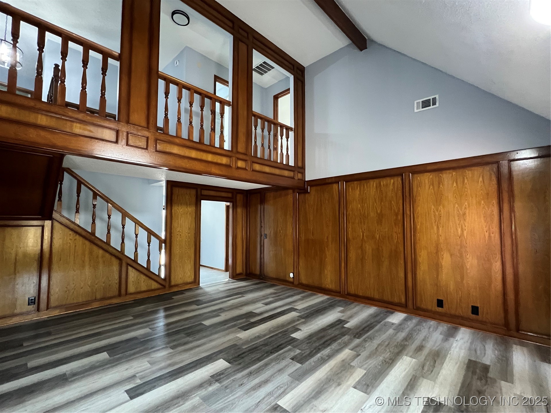 8519 E 64th Street Property Photo 4