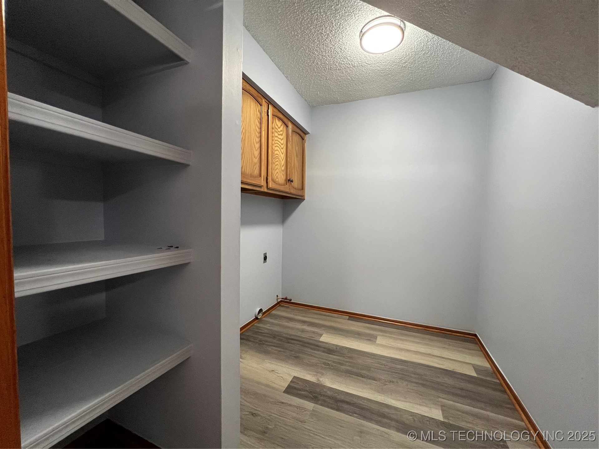 8519 E 64th Street Property Photo 8