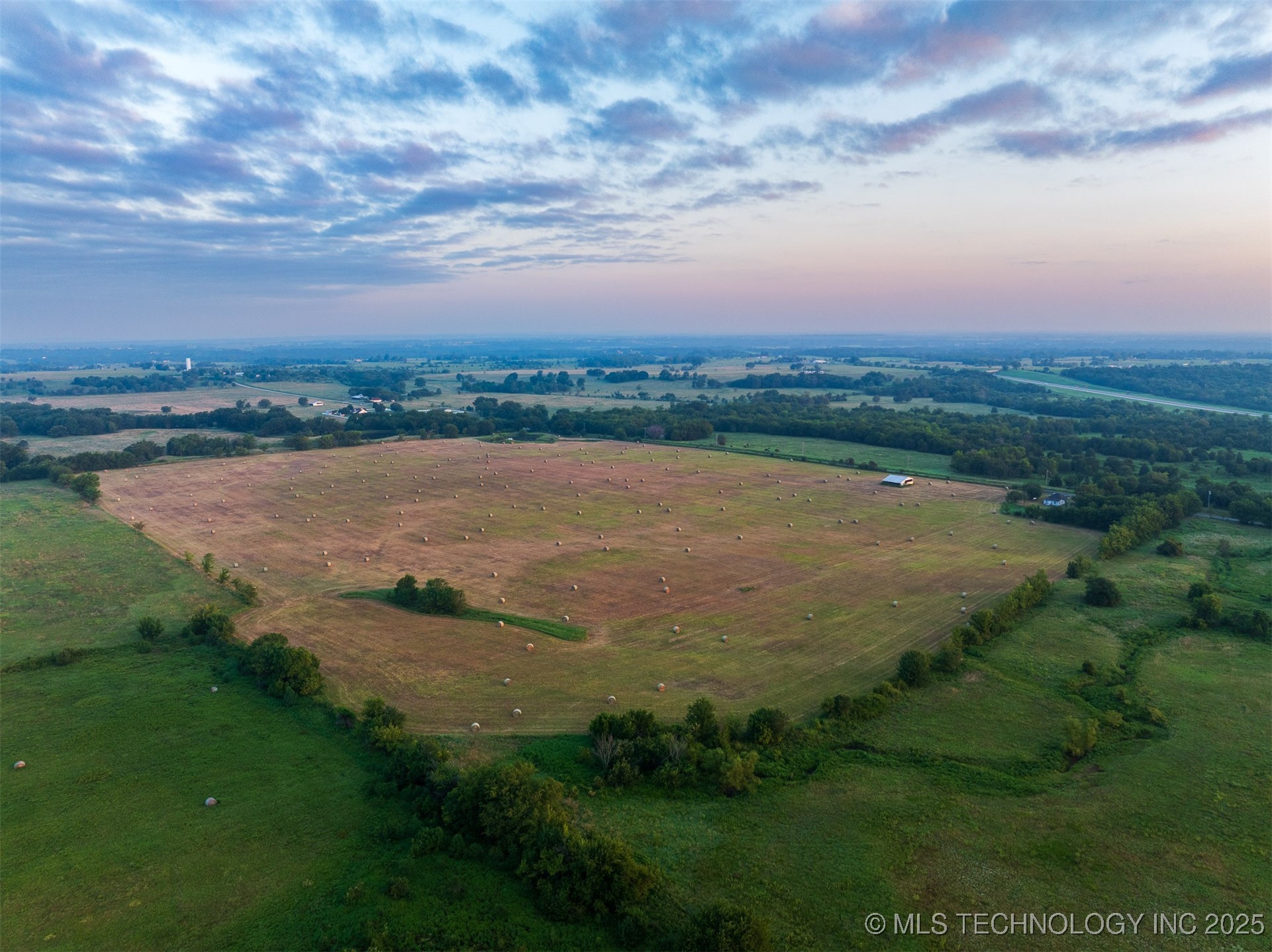 45022 E 201st Street S Property Photo 5