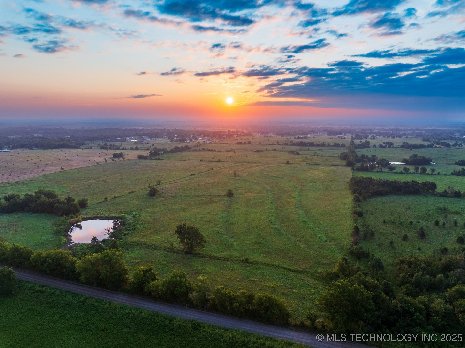 45022 E 201st Street S Property Photo 7