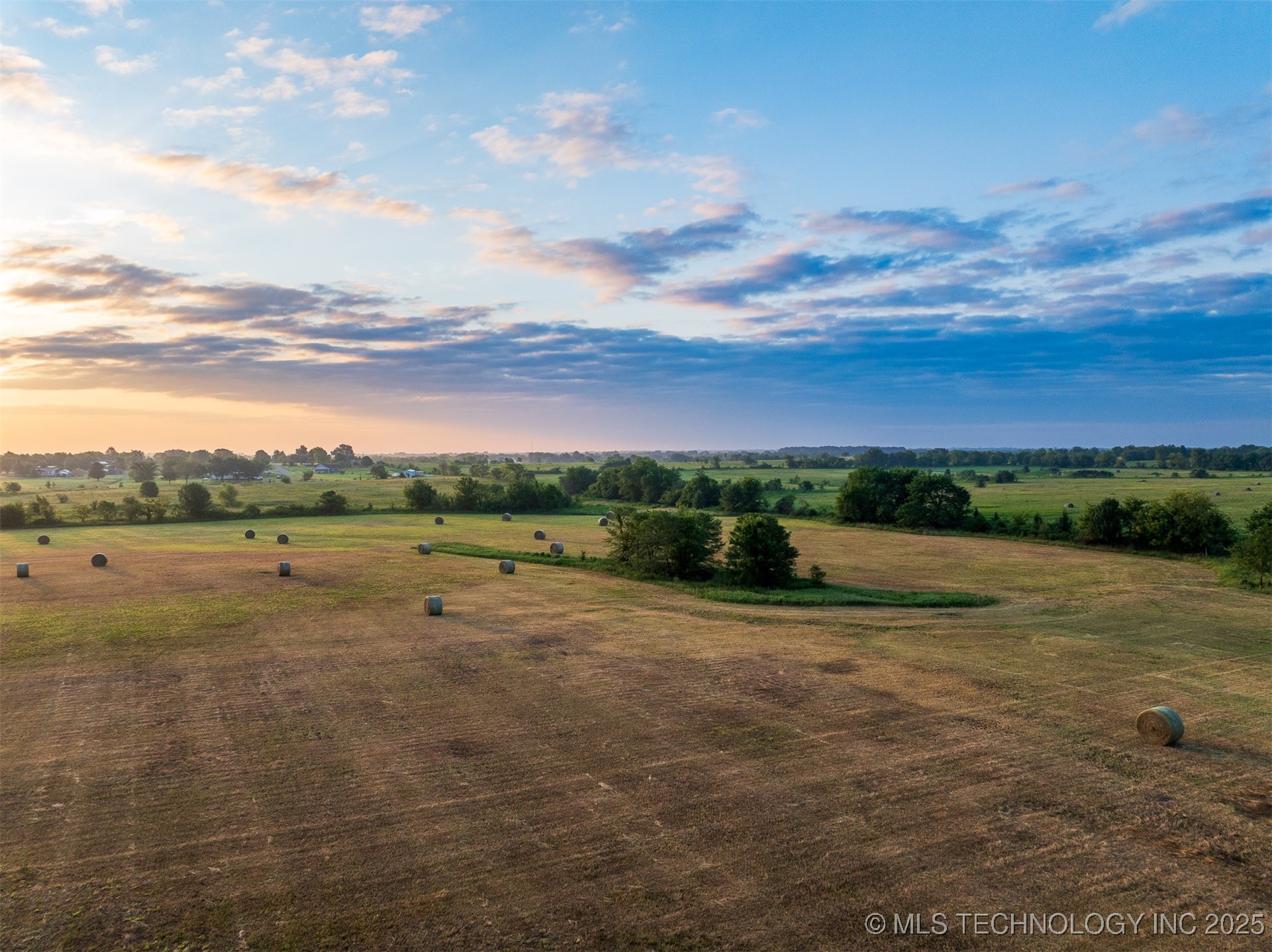 45022 E 201st Street S Property Photo 8