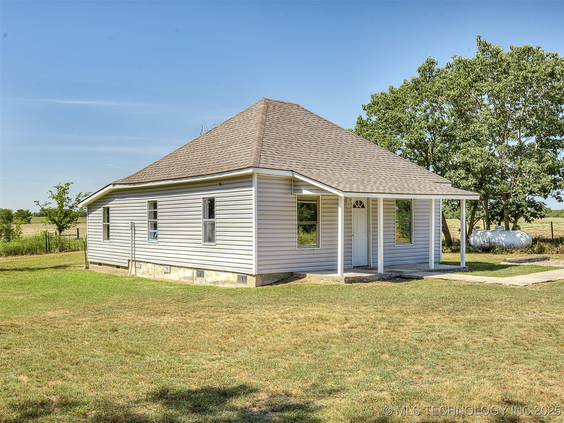 45022 E 201st Street S Property Photo 15