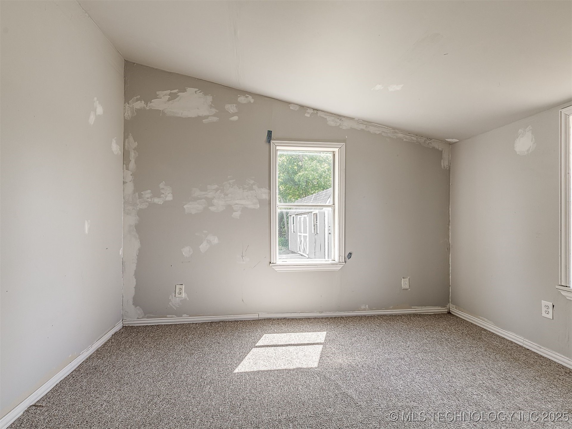 45022 E 201st Street S Property Photo 31