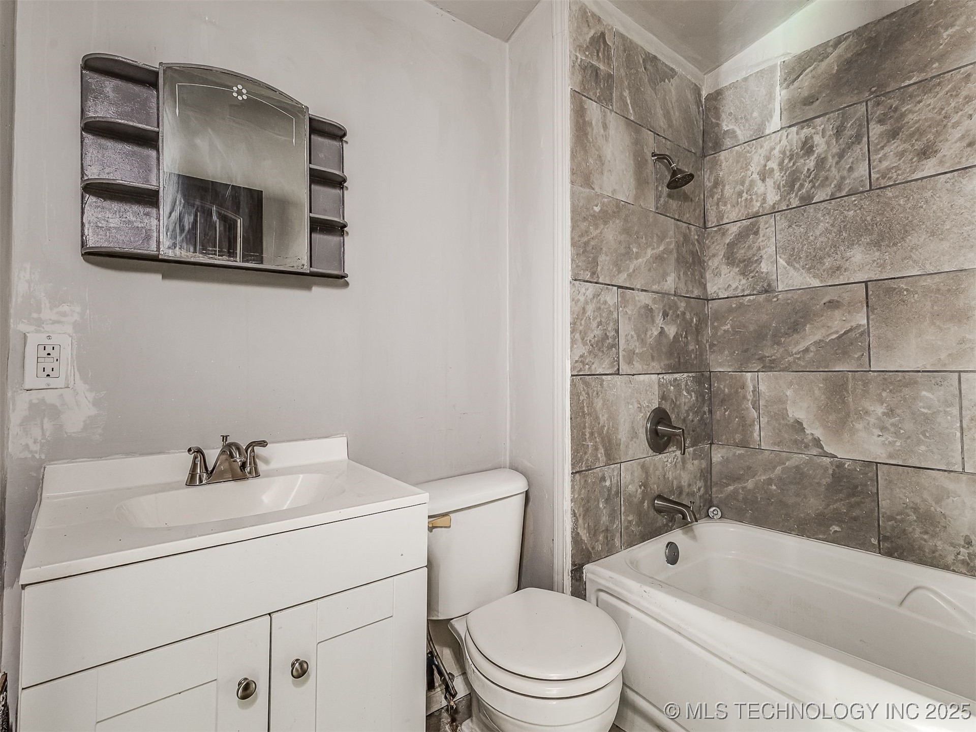 45022 E 201st Street S Property Photo 35