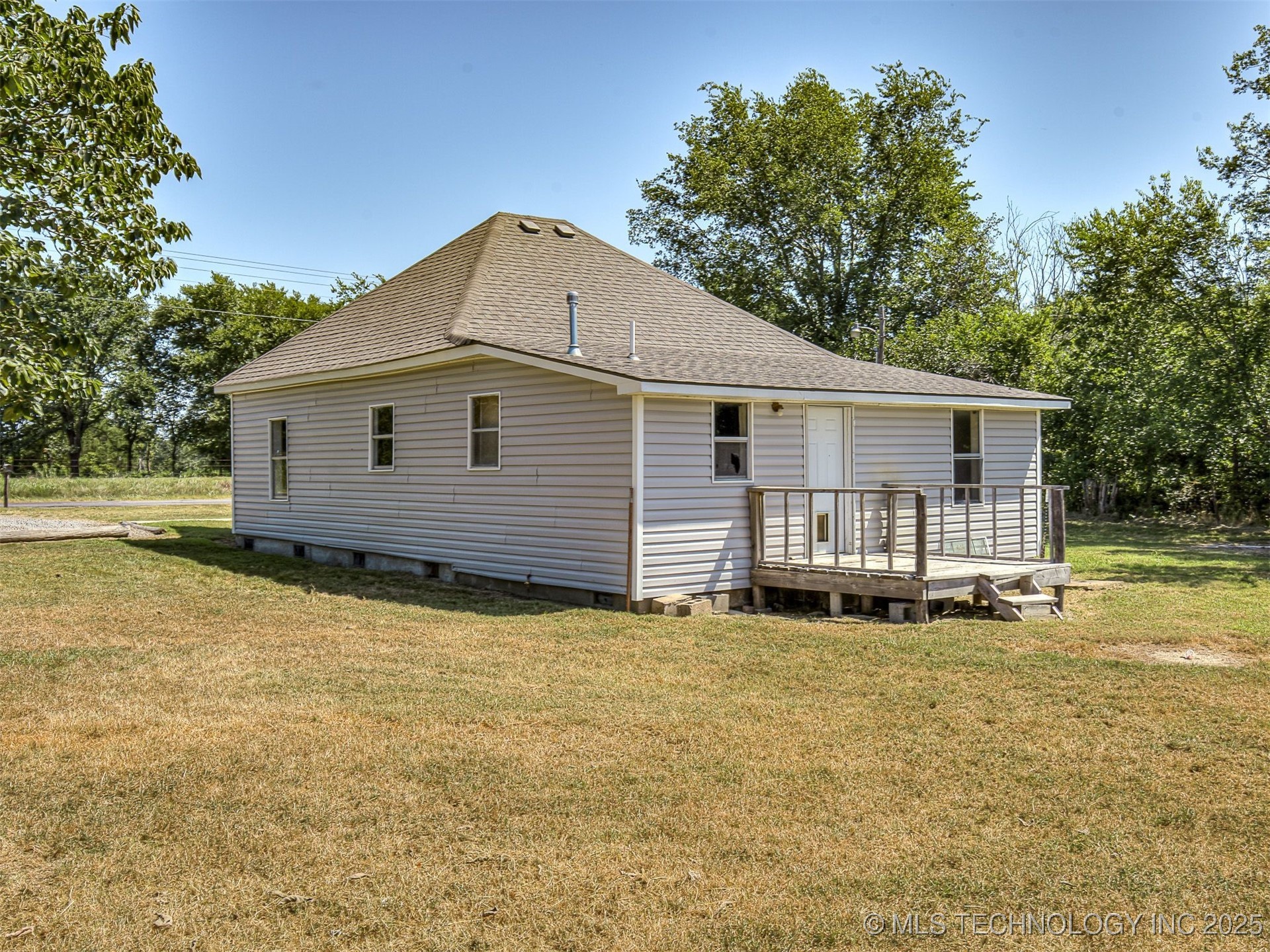 45022 E 201st Street S Property Photo 37