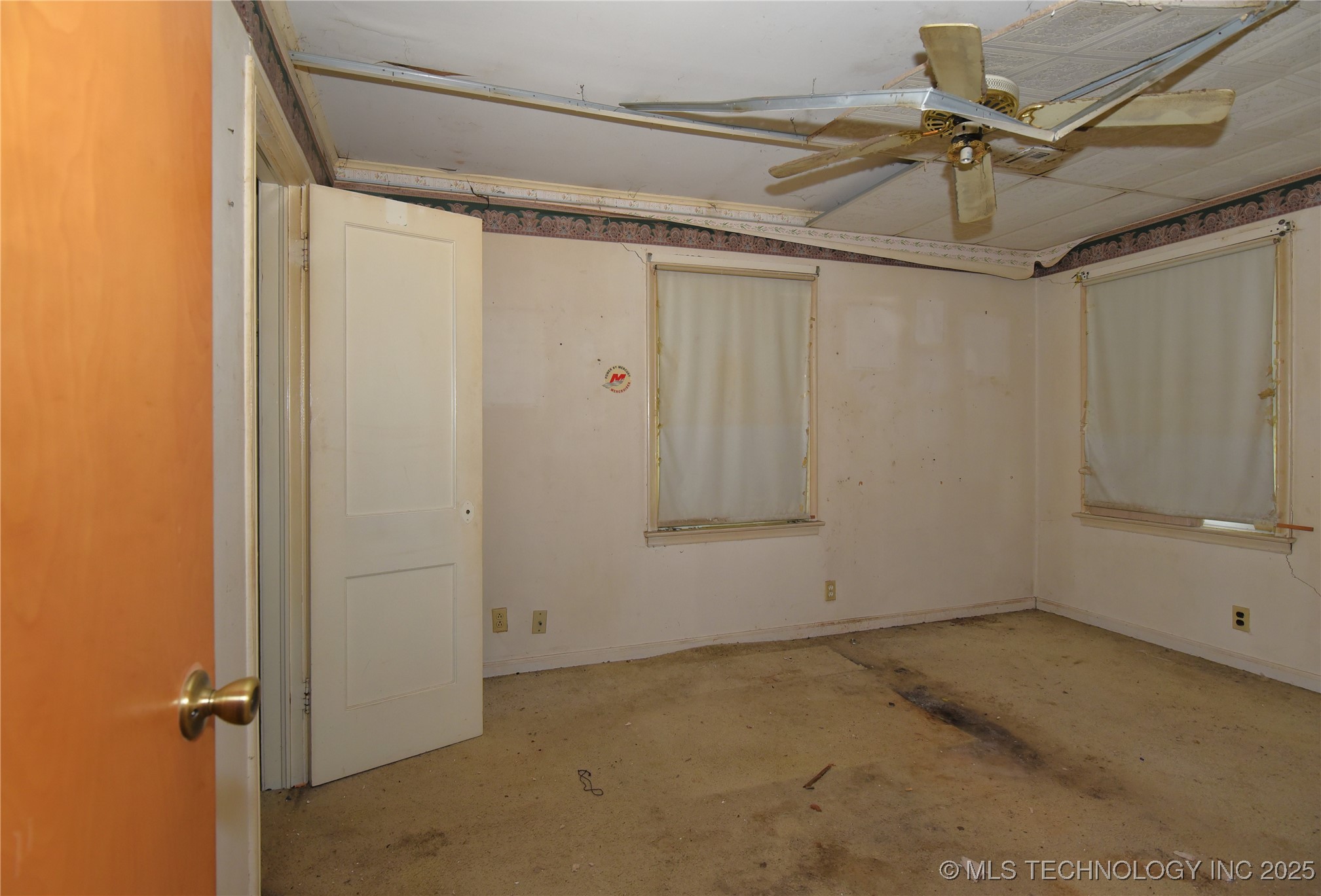 5904 E 7th Street Property Photo 16