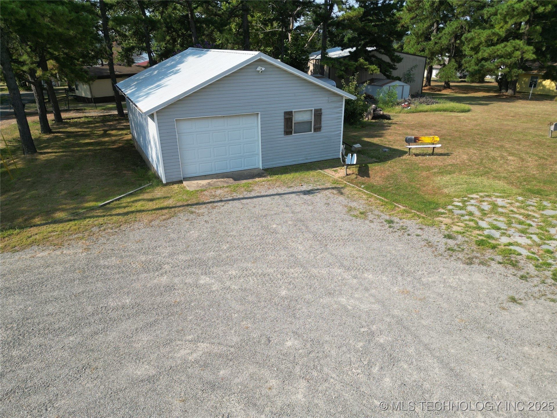 114838 S 4298 Property Photo 41