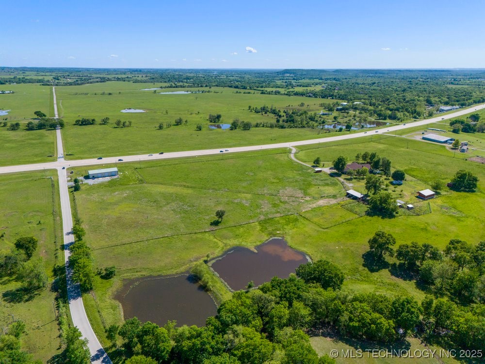 6 E Highway 20 Highway Property Photo 3