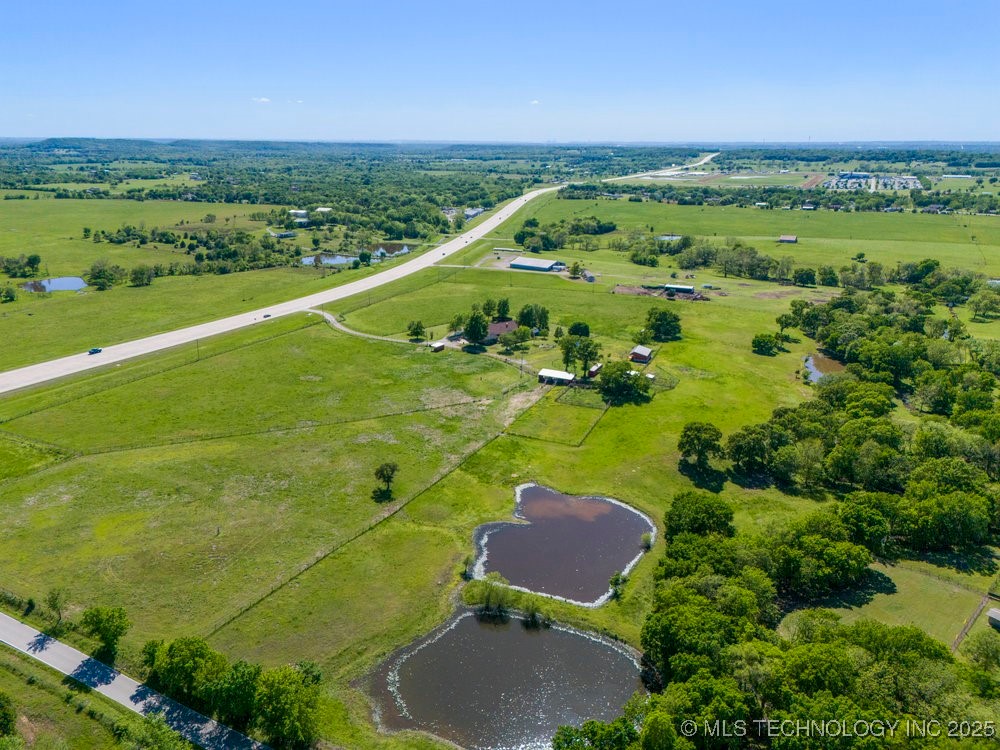 6 E Highway 20 Highway Property Photo 4