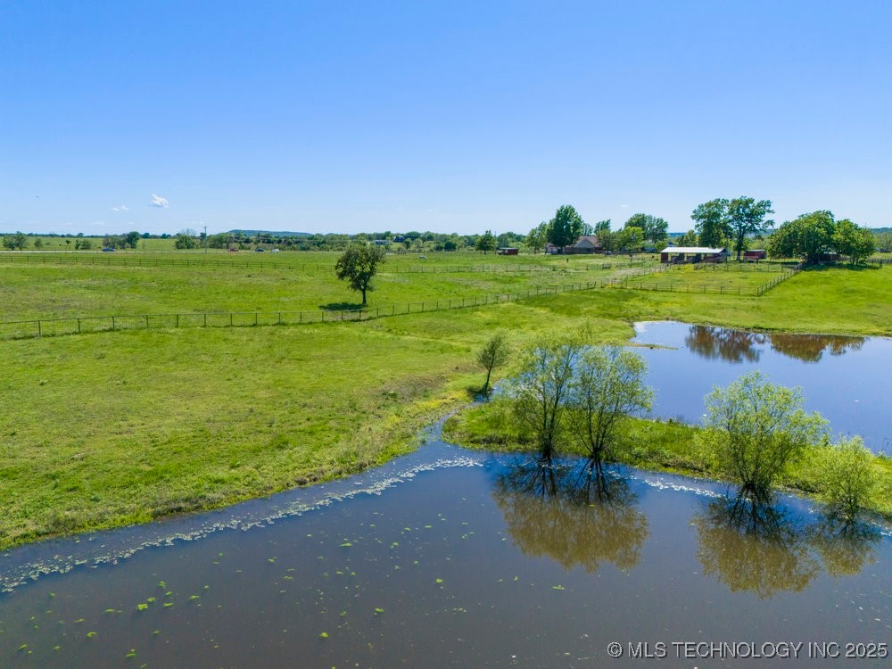 6 E Highway 20 Highway Property Photo 10