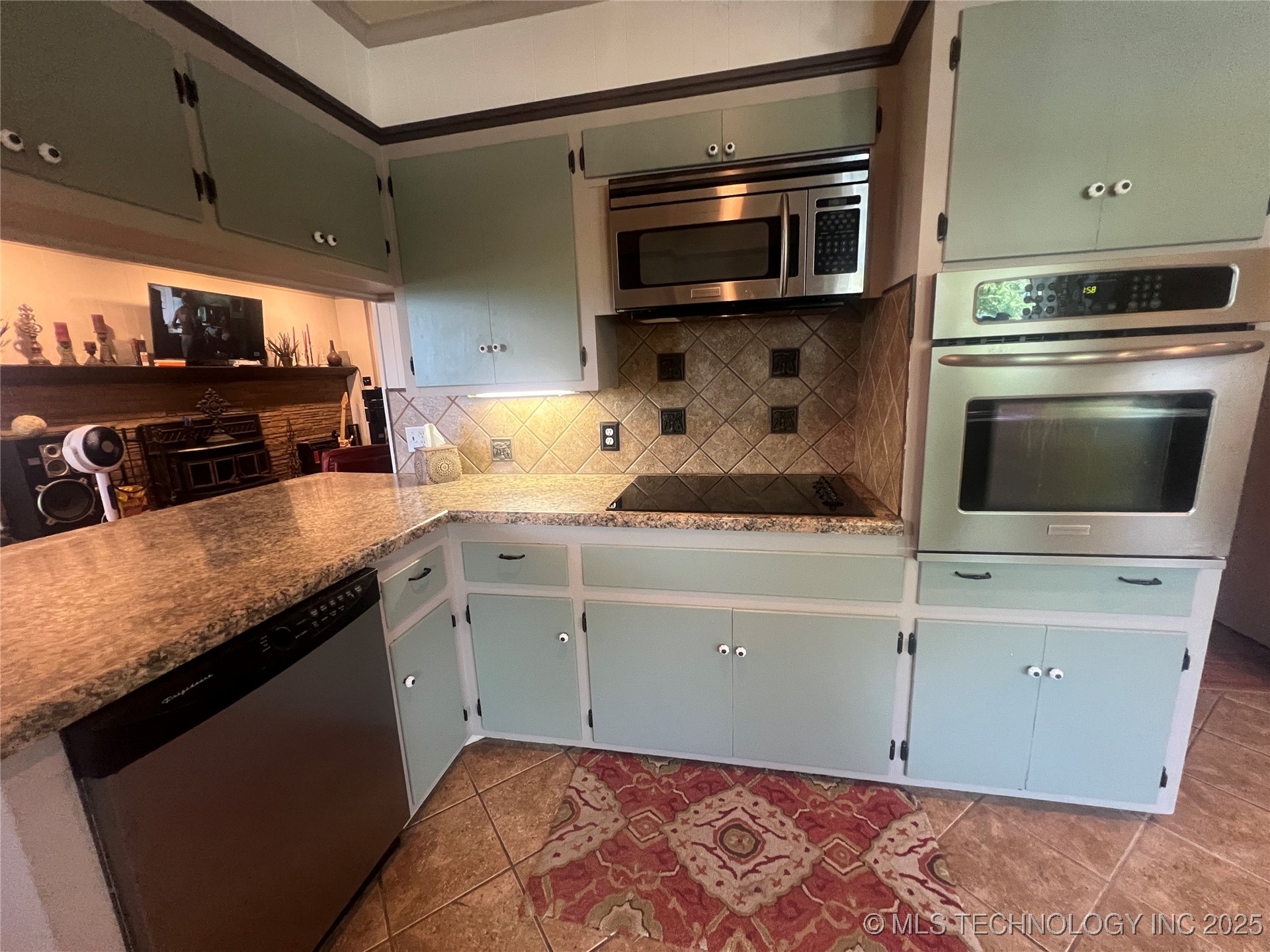 1324 N 3rd Property Photo 8