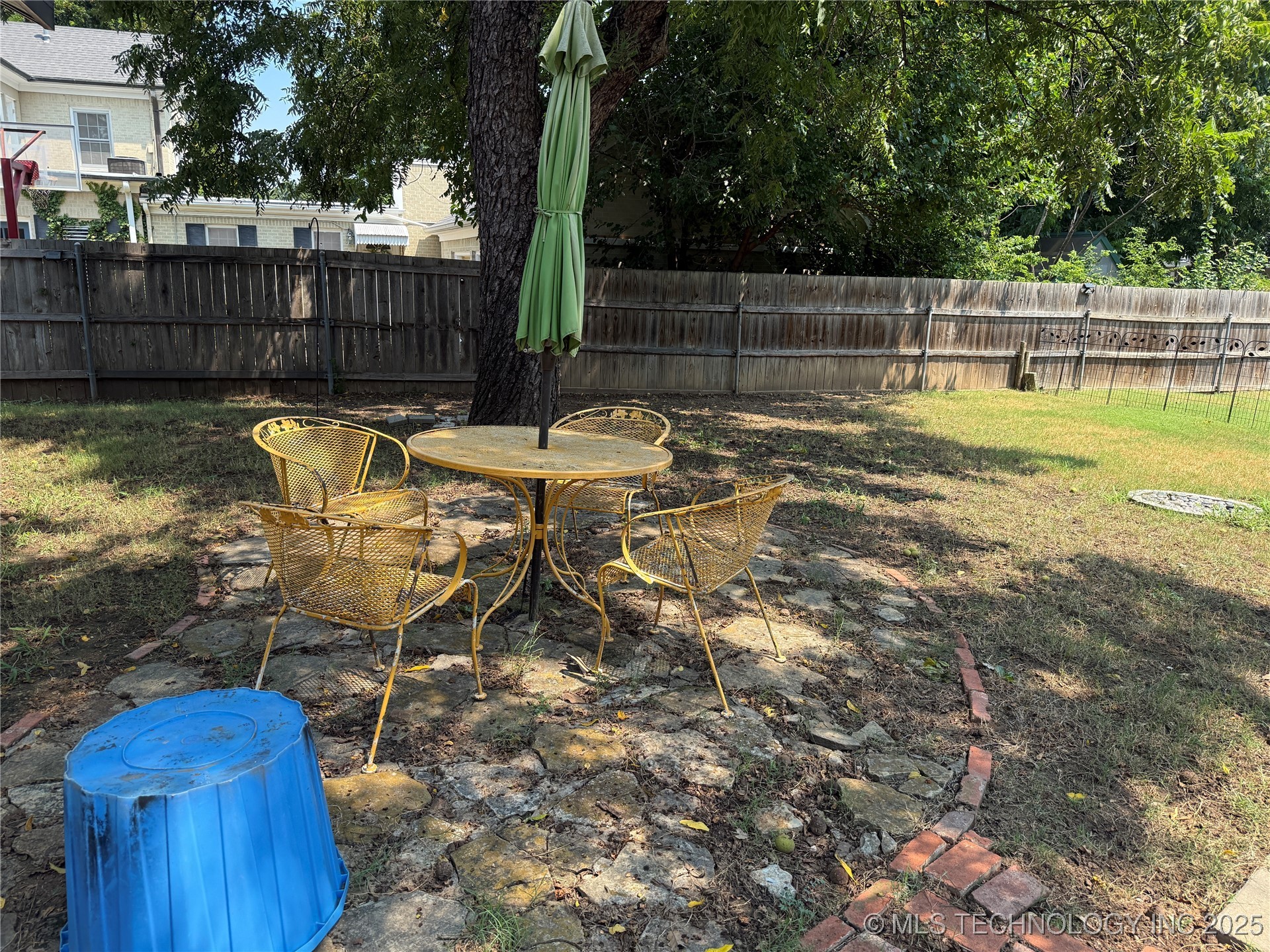 1306 Mclish Property Photo 4