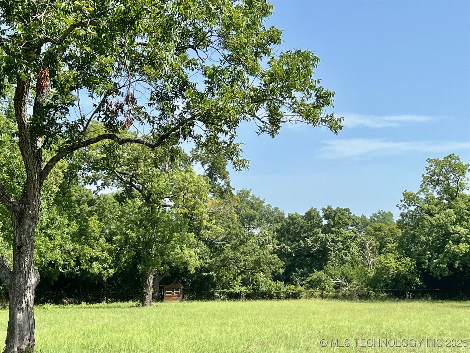 Boggy Depot Road W Property Photo 2