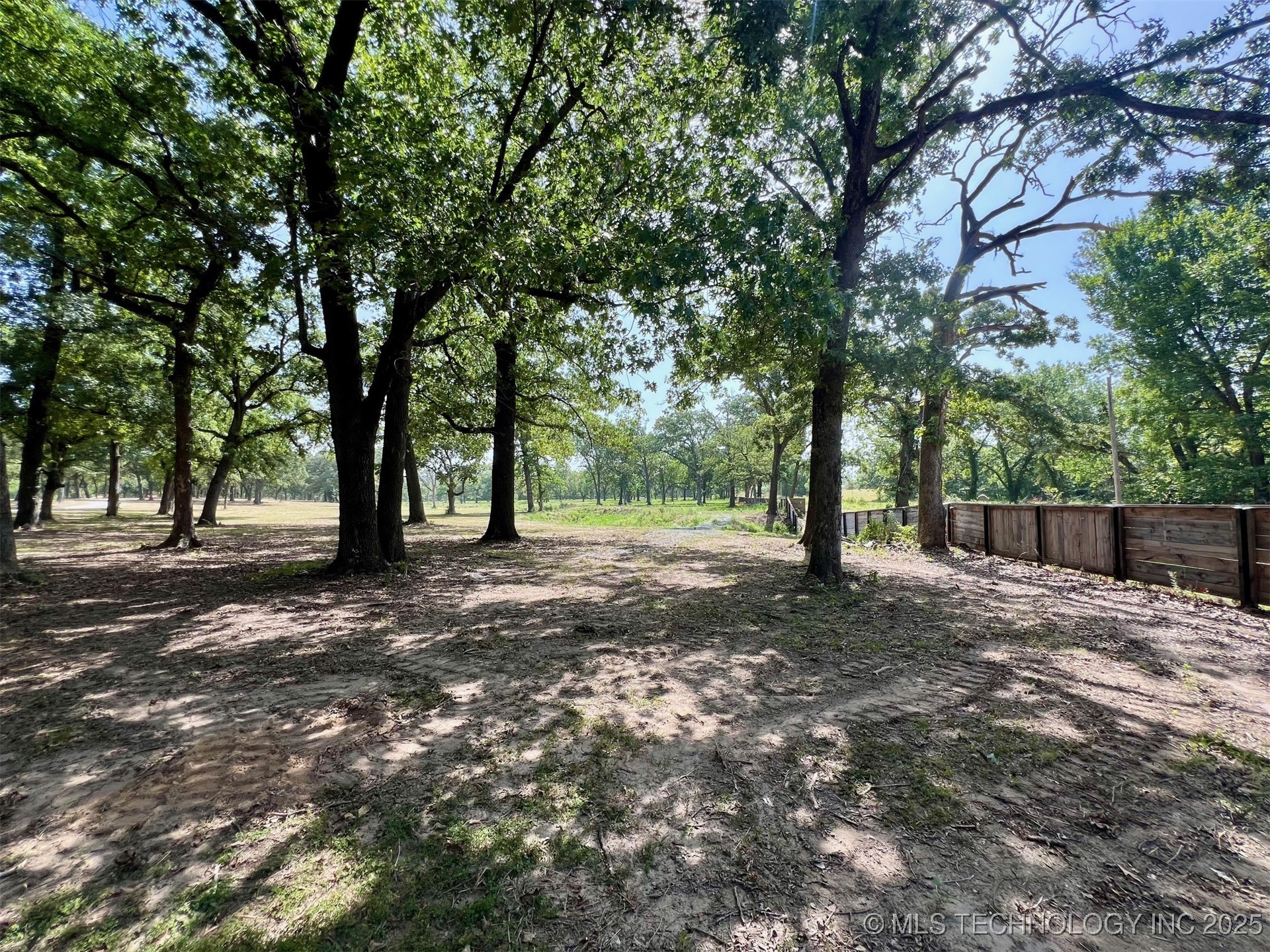 Boggy Depot Road W Property Photo 13