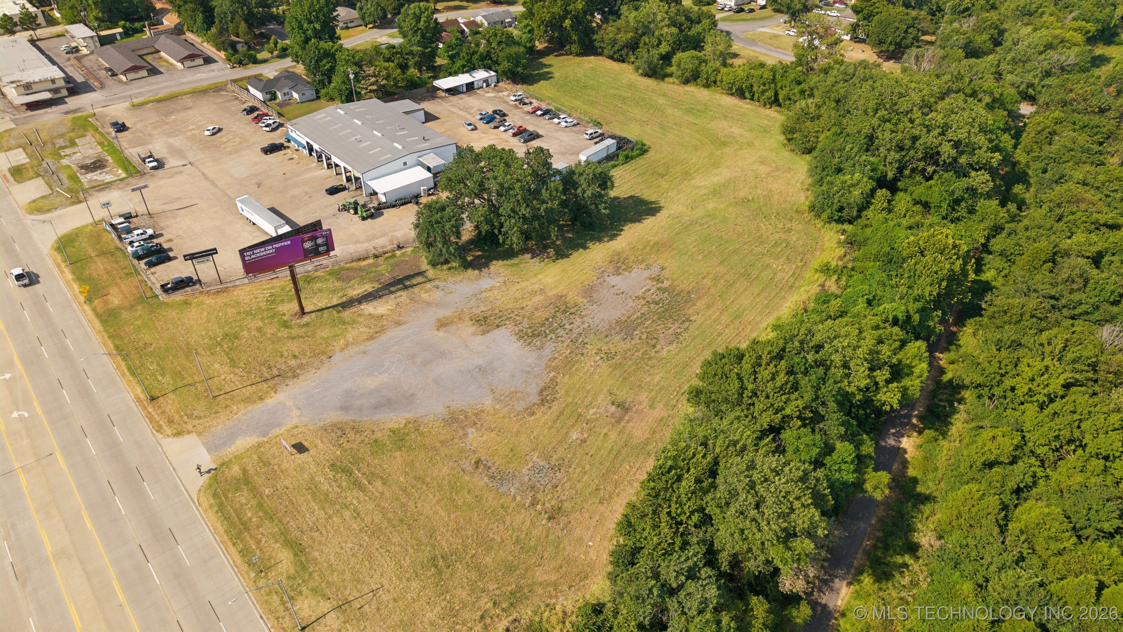 N Hwy 69 Property Photo 3