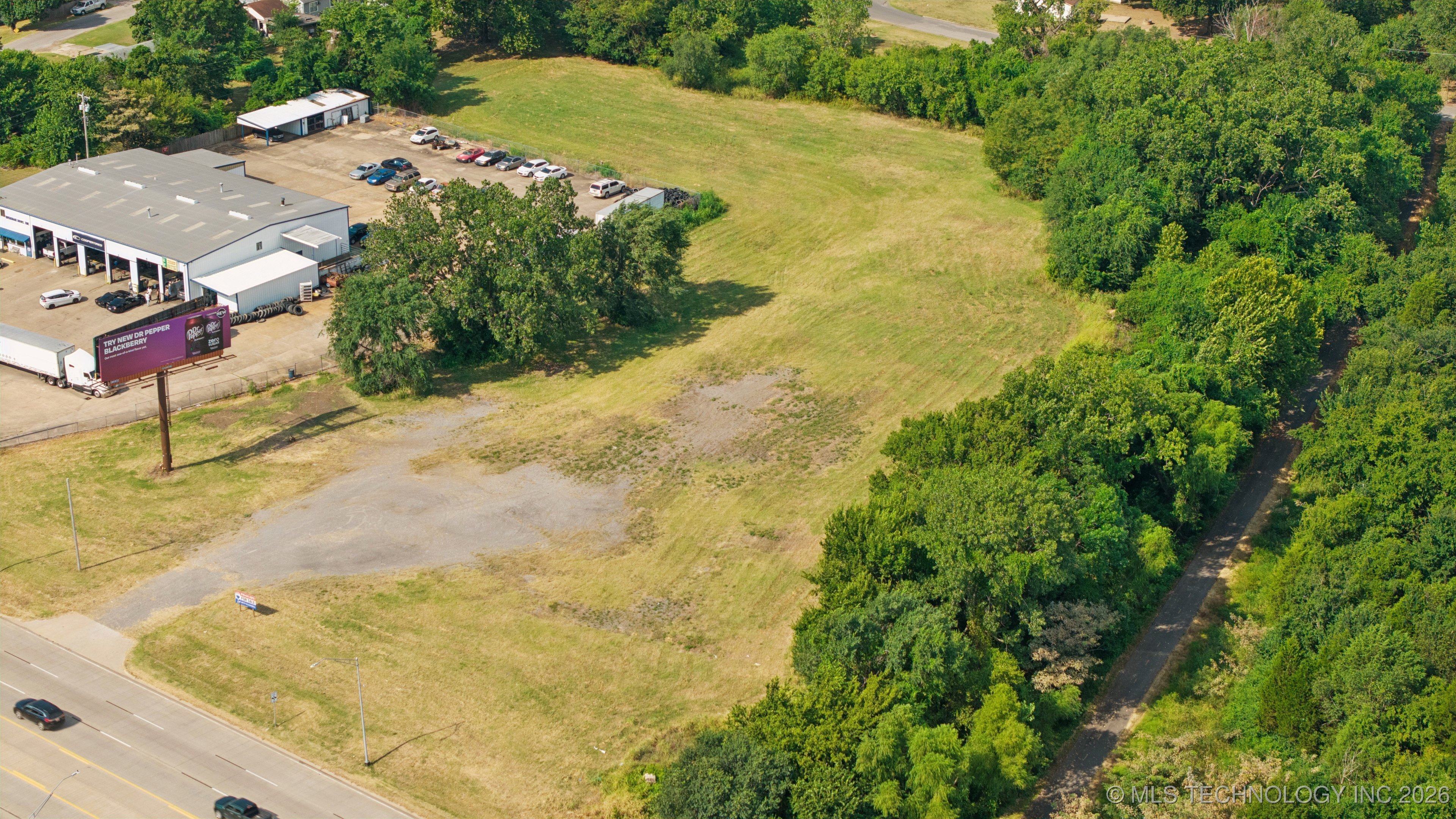 N Hwy 69 Property Photo 9