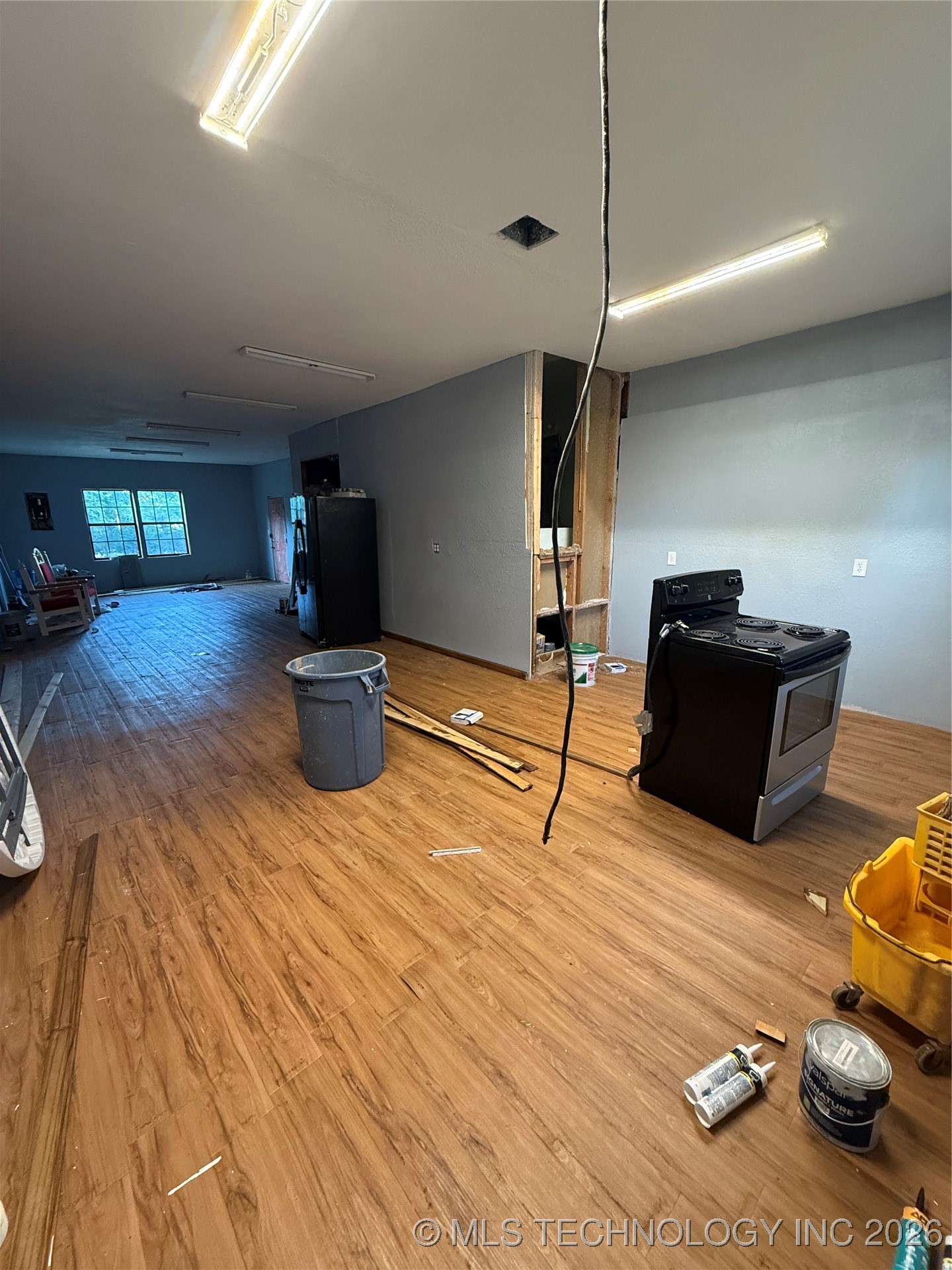 461 6th Property Photo 6