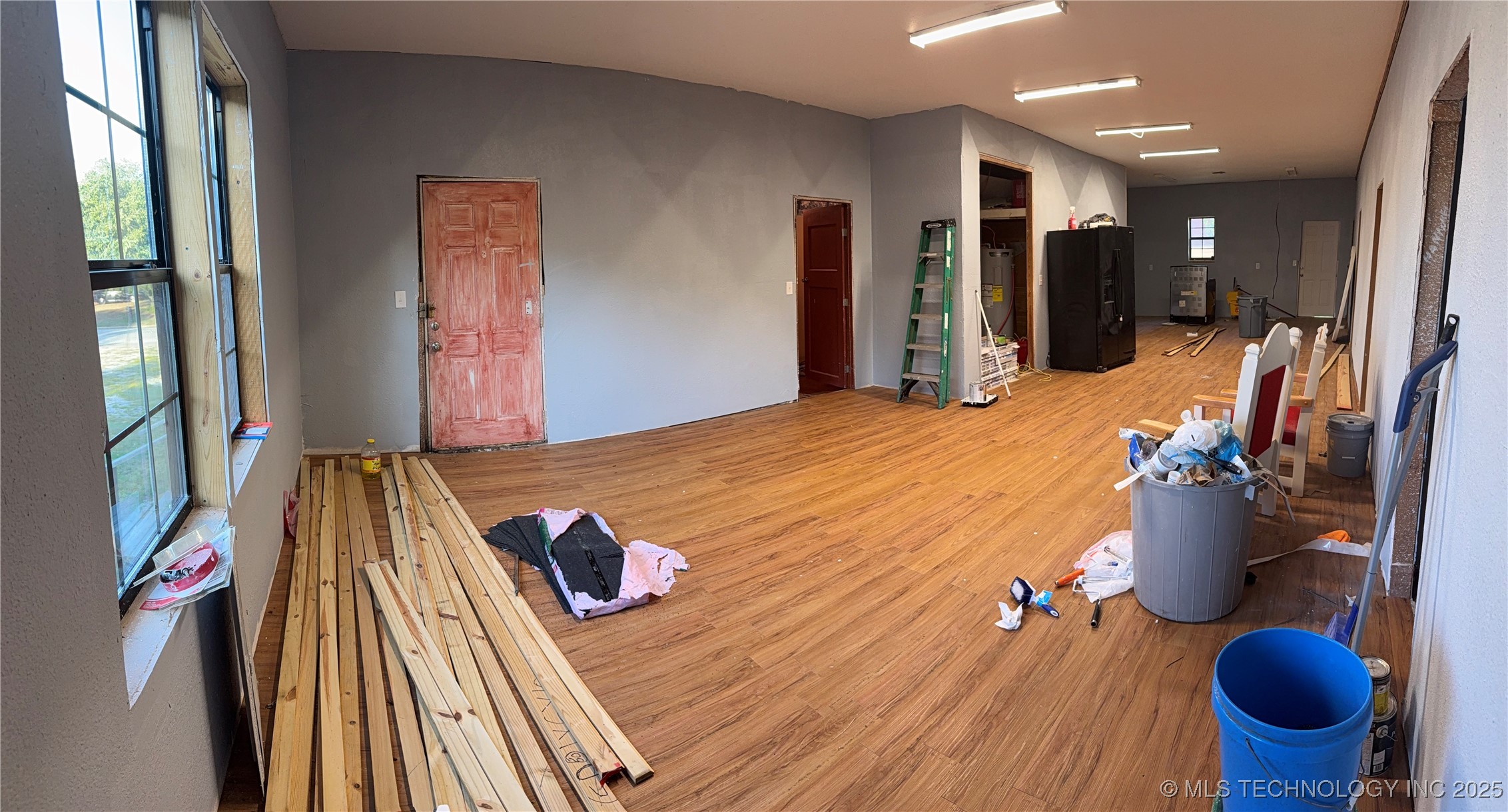 461 6th Property Photo 8