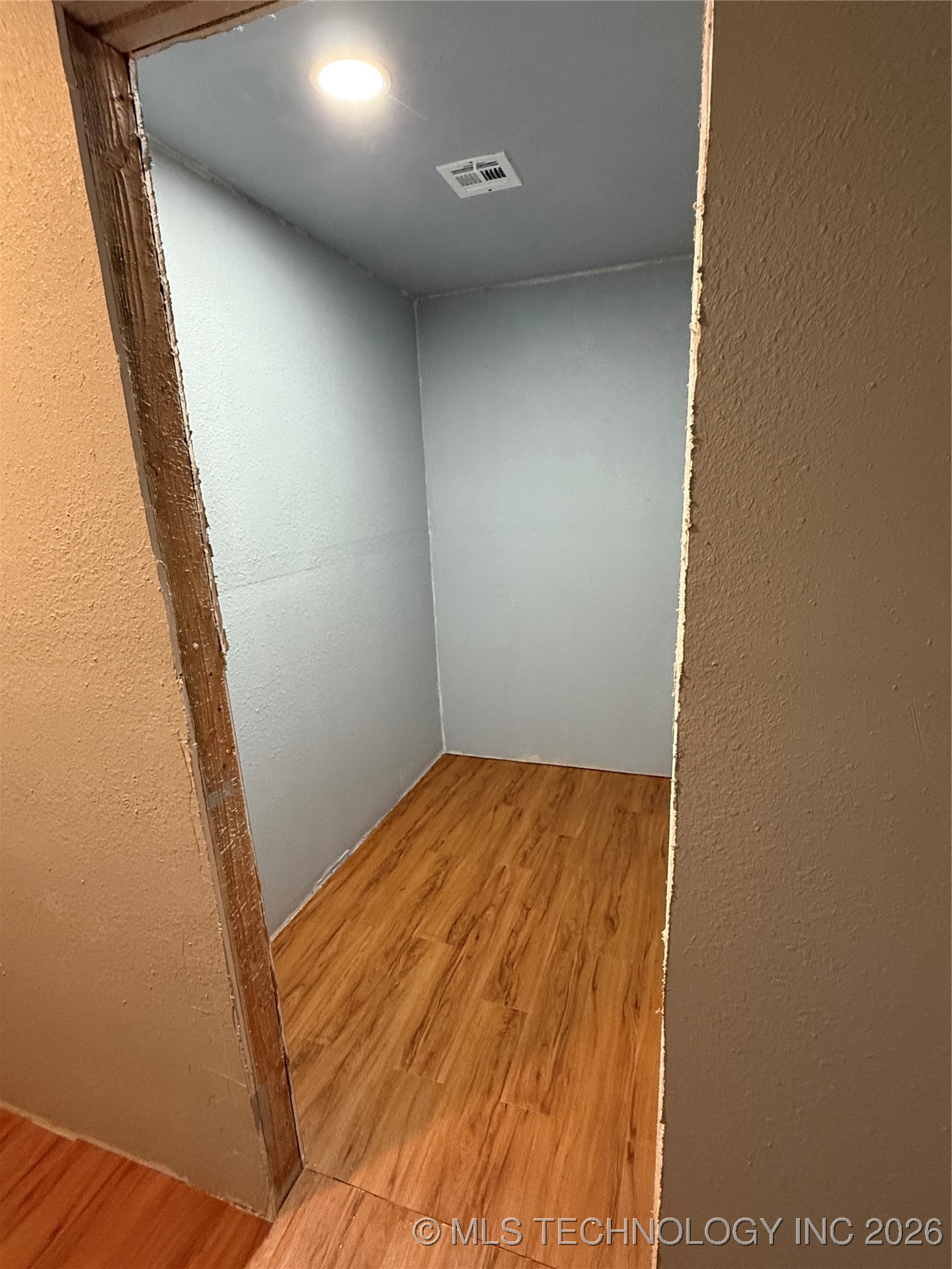 461 6th Property Photo 15