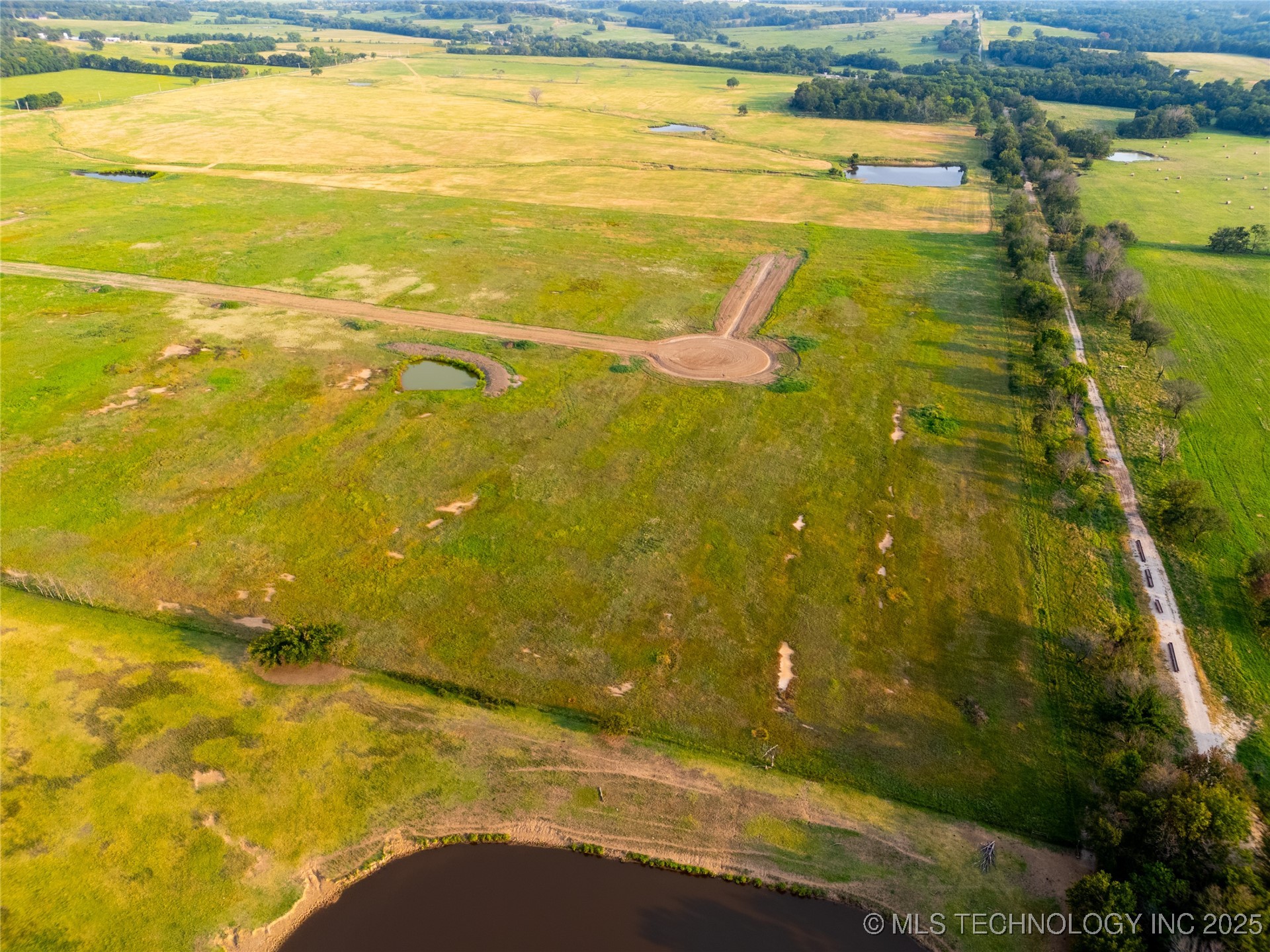 1 S 4280 Road Property Photo 3