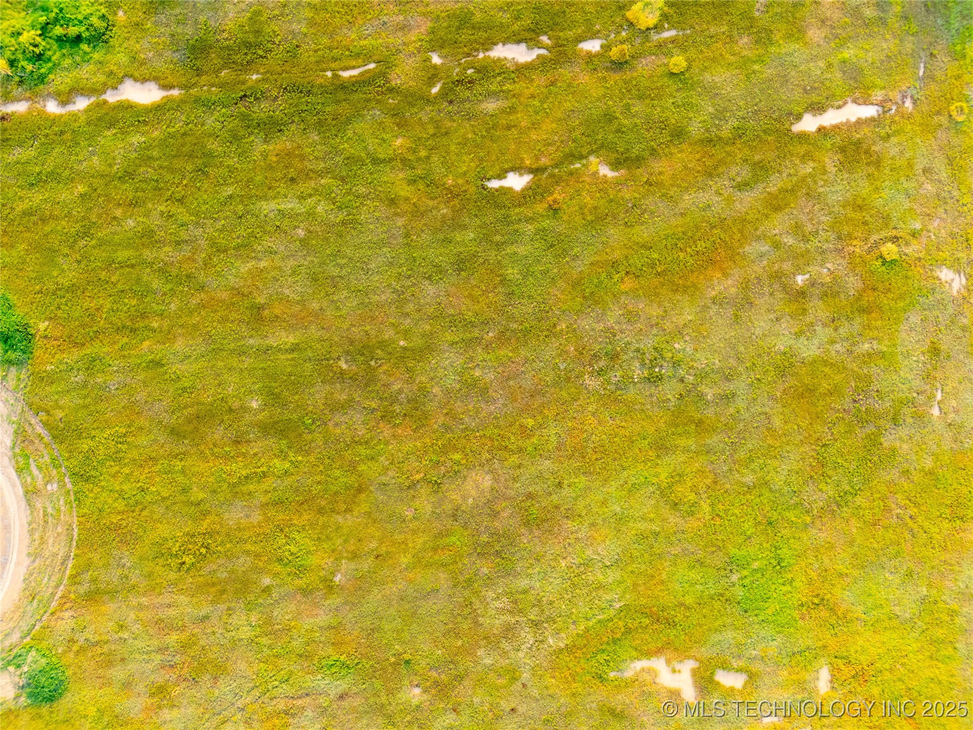 1 S 4280 Road Property Photo 8