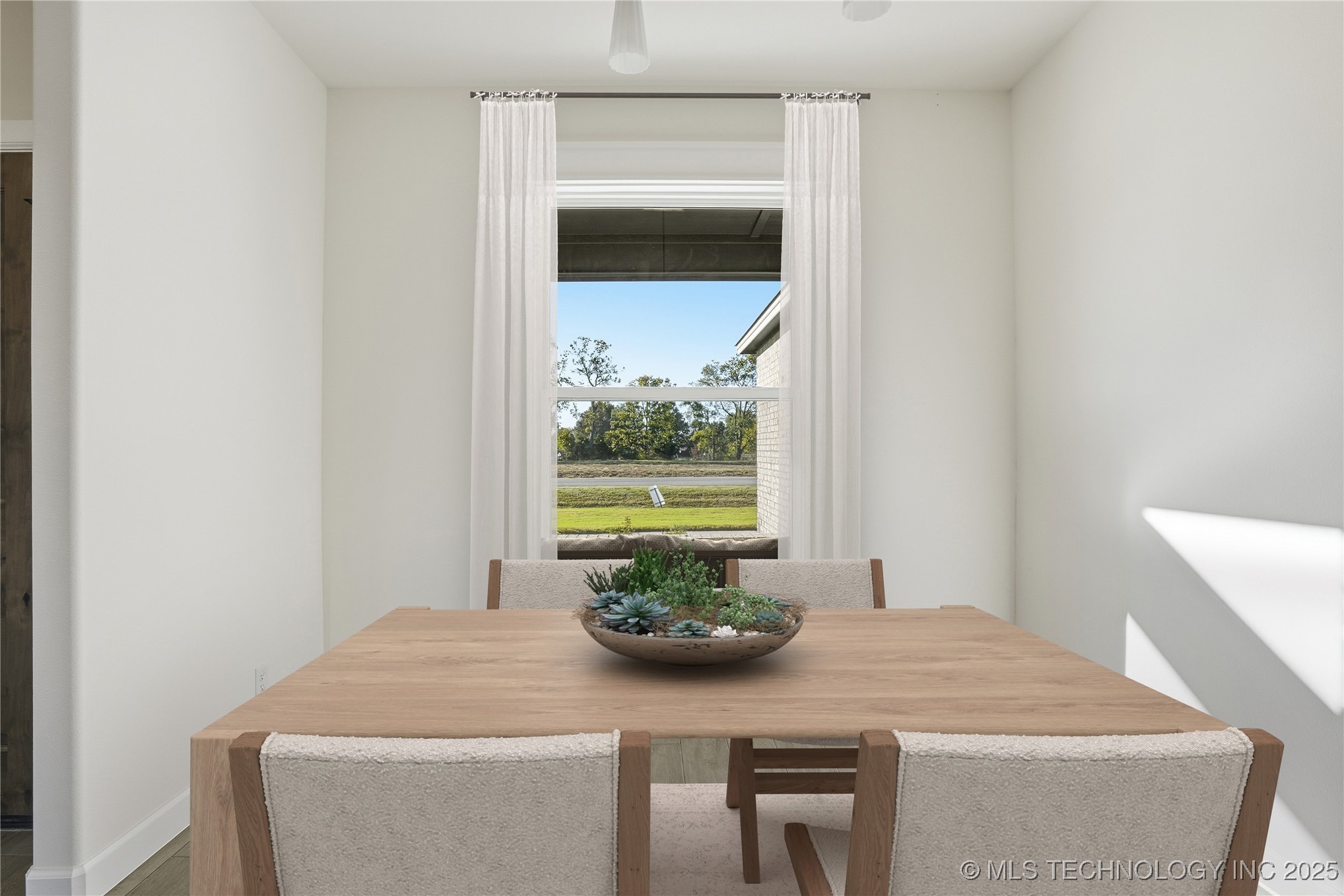 16315 E 101st Street North Property Photo 20