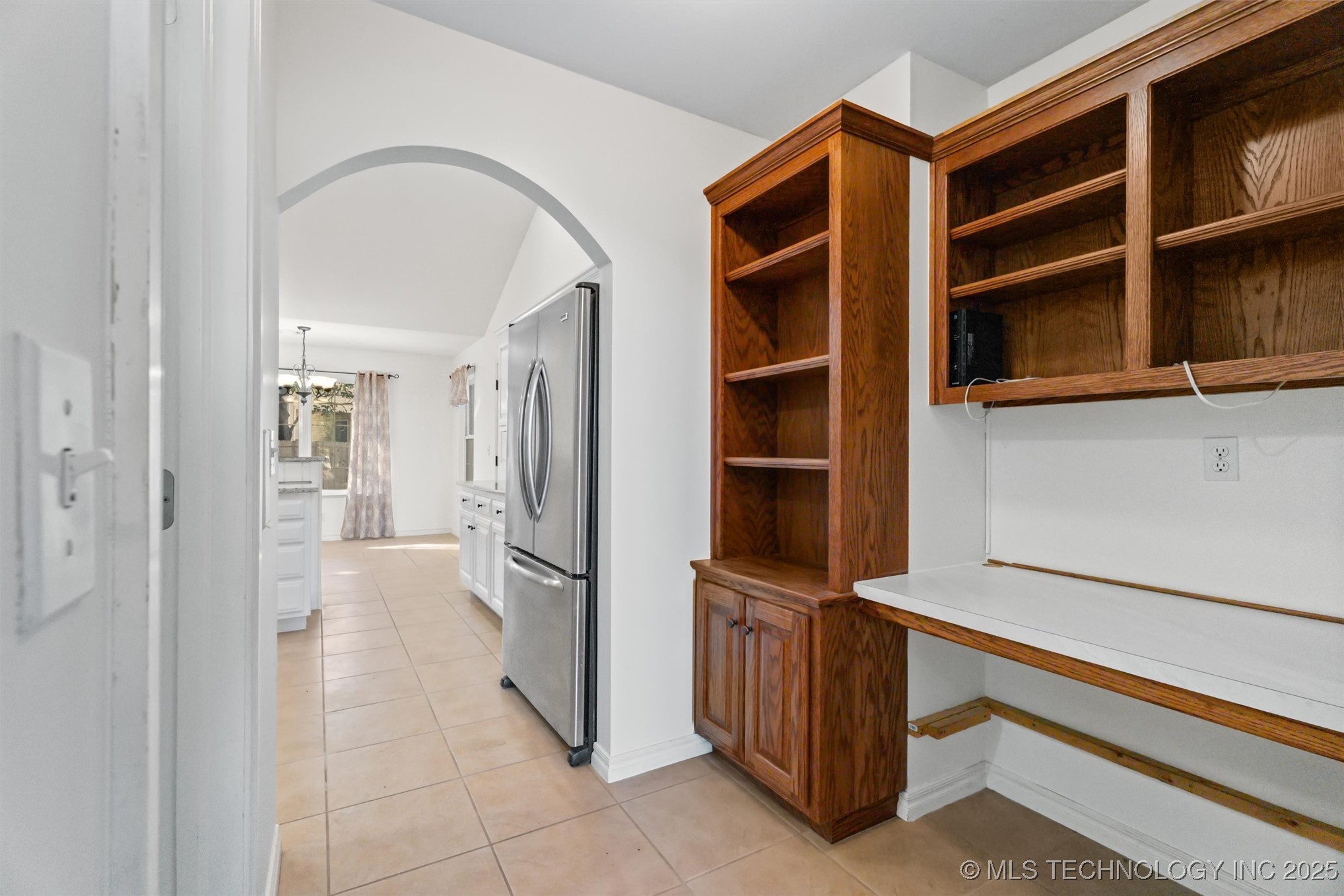 1030 East Drive Property Photo 6