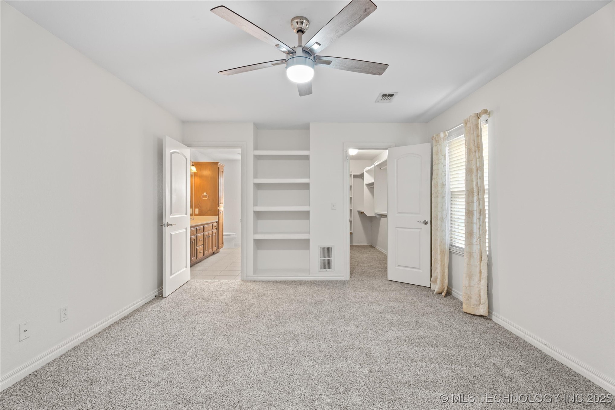 1030 East Drive Property Photo 22