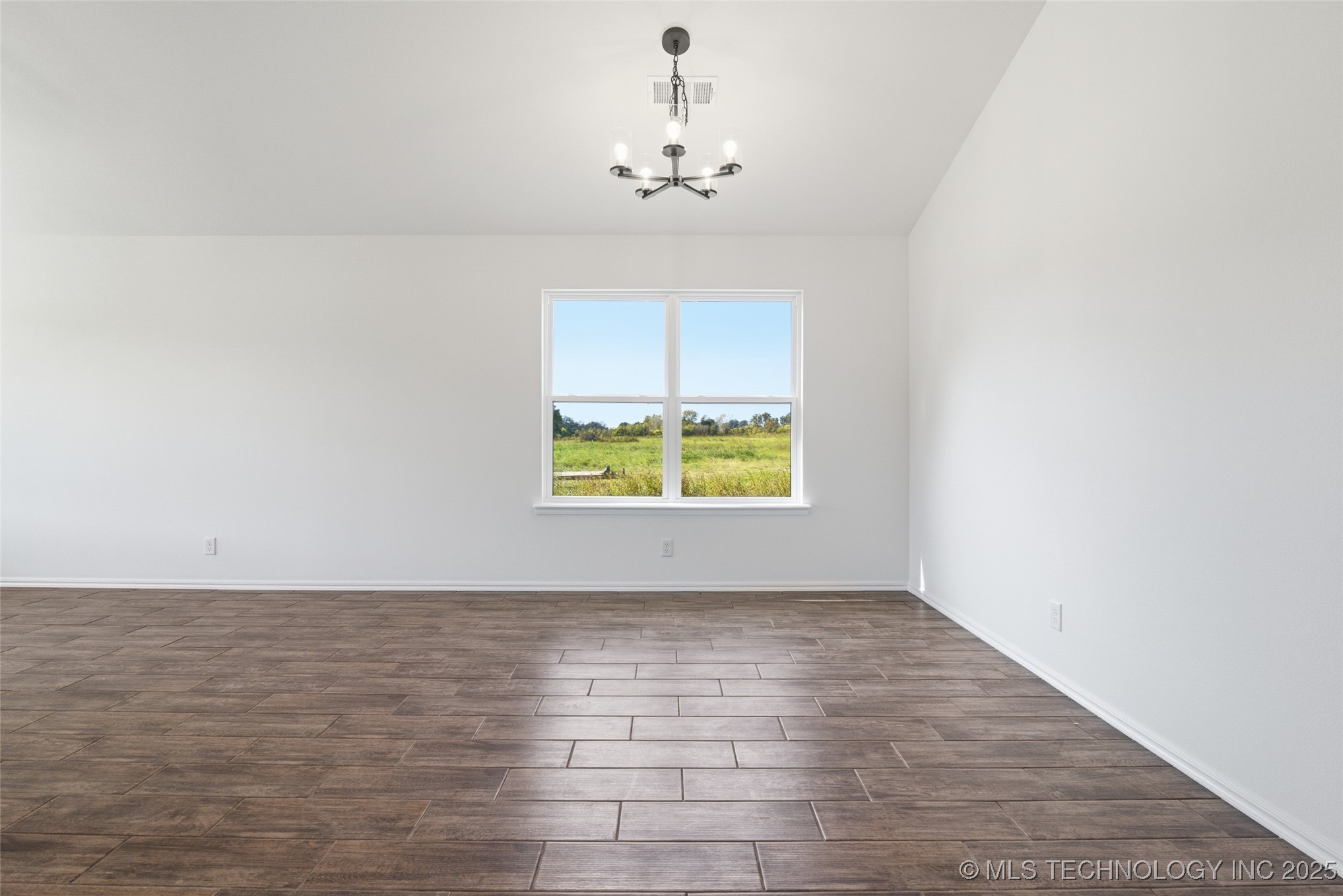 4607 W Union Street Property Photo 6