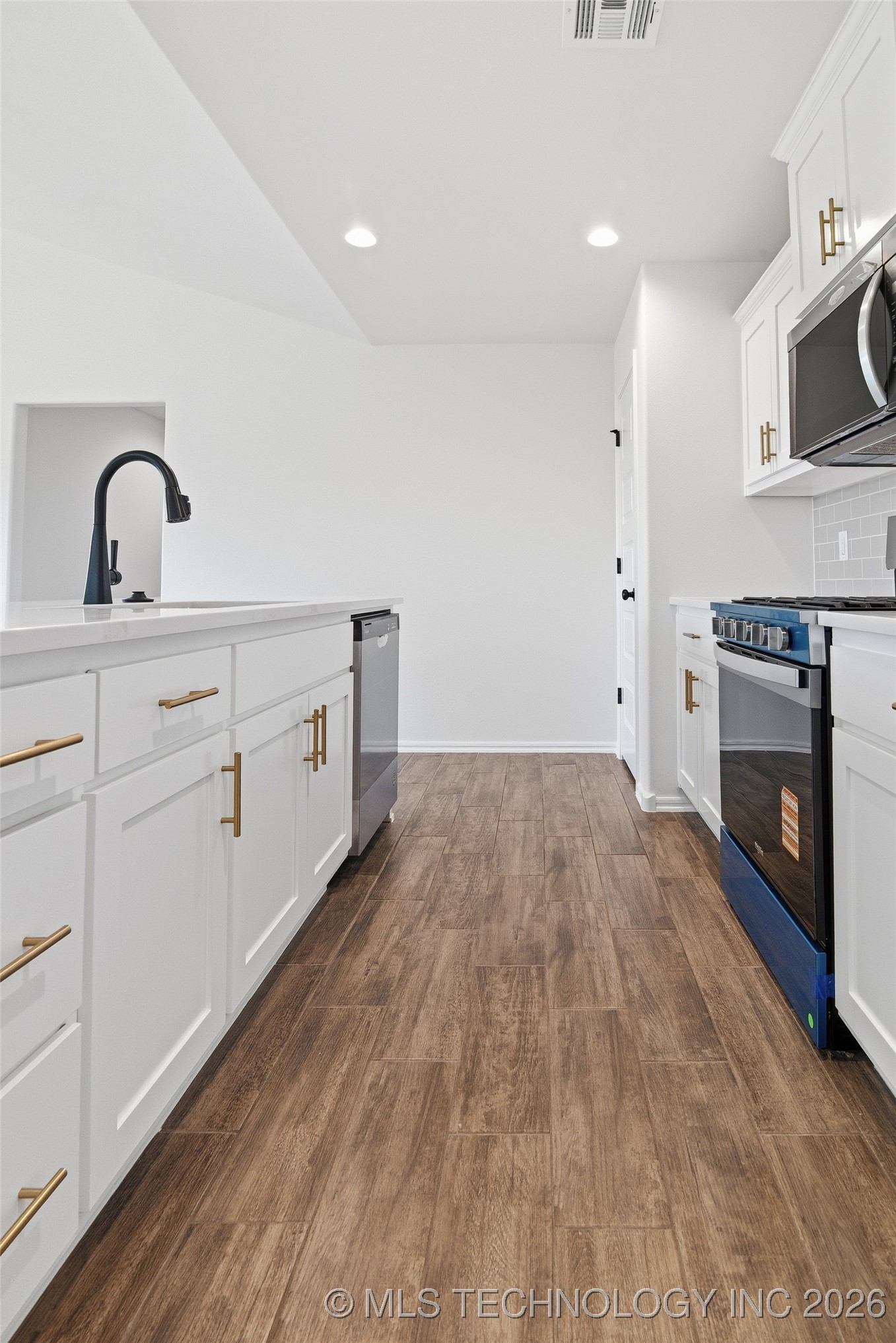 4607 W Union Street Property Photo 11