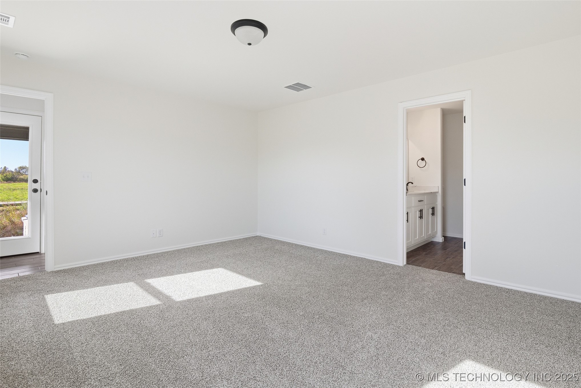 4607 W Union Street Property Photo 20