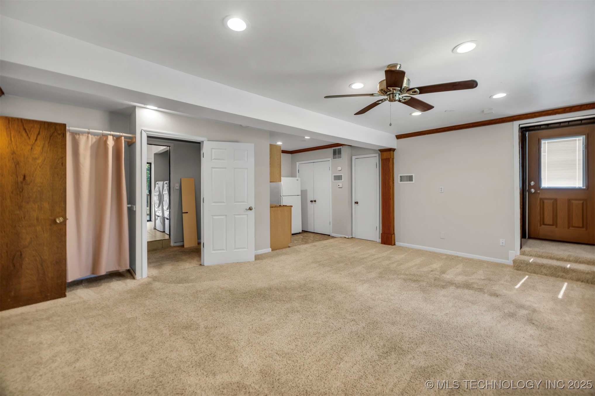 6717 S Oswego Avenue Property Photo 30
