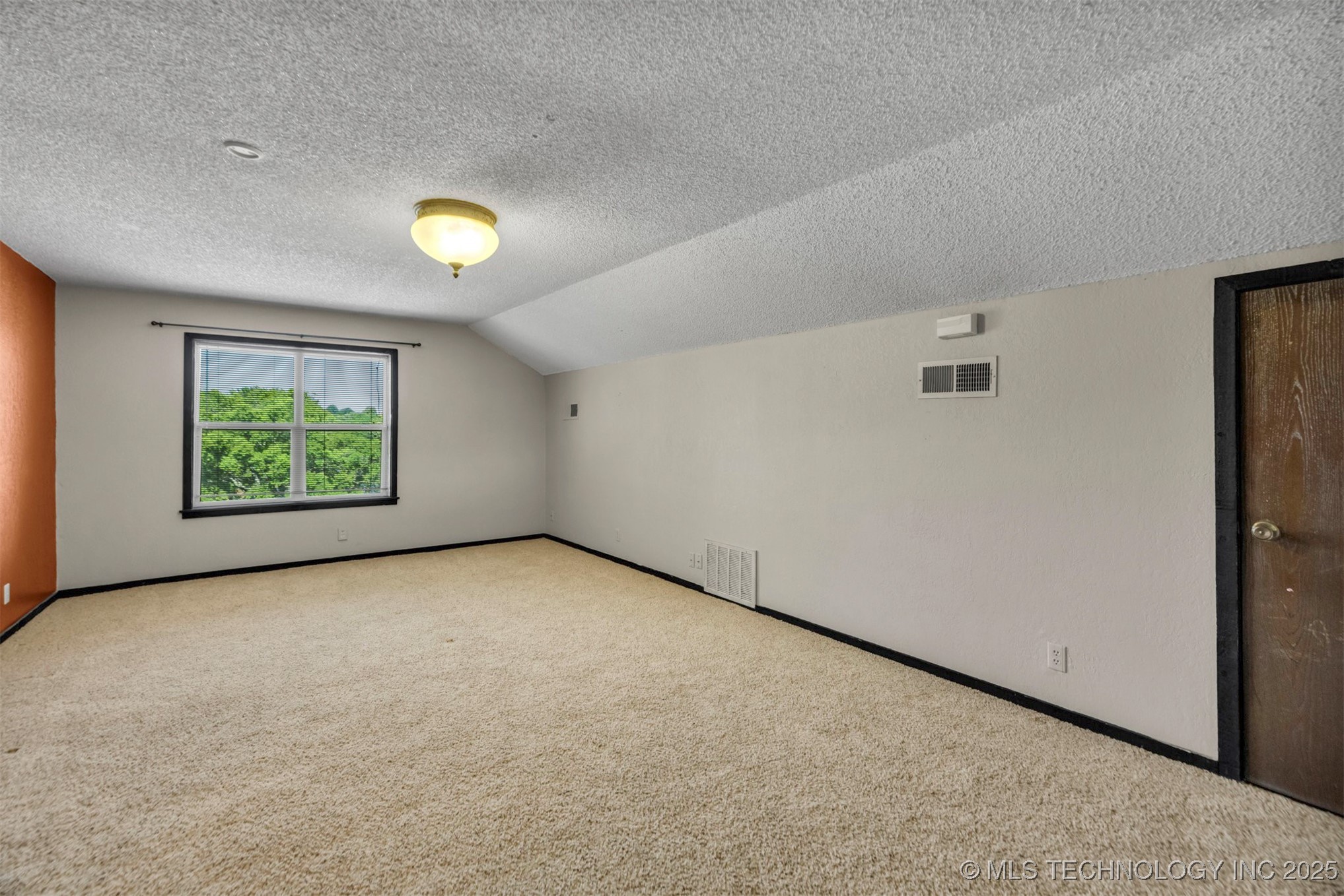 6717 S Oswego Avenue Property Photo 35