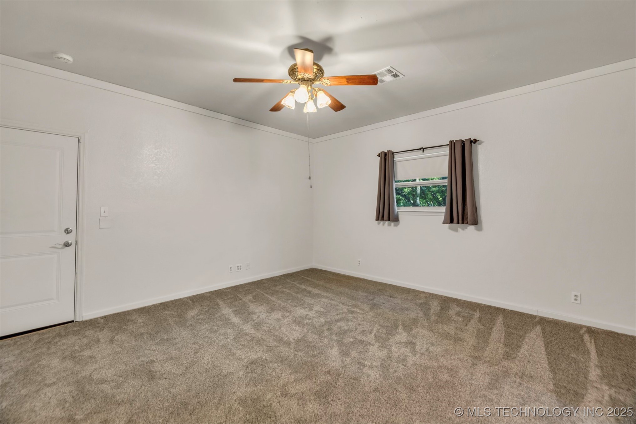 6717 S Oswego Avenue Property Photo 42