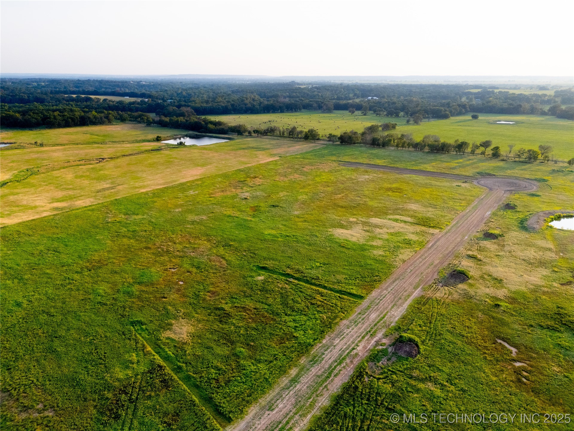 10 S 4280 Road Property Photo 12